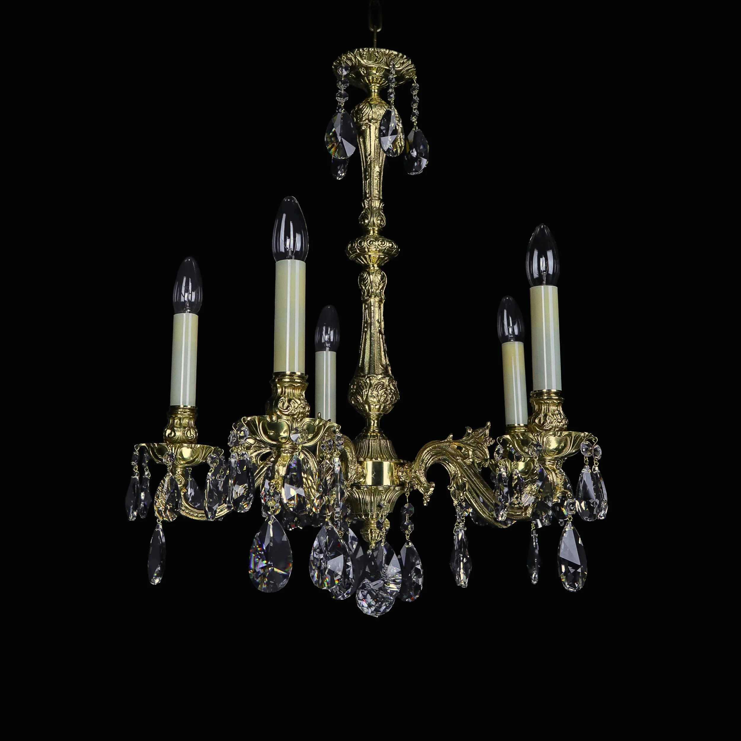 Avior brass chandelier