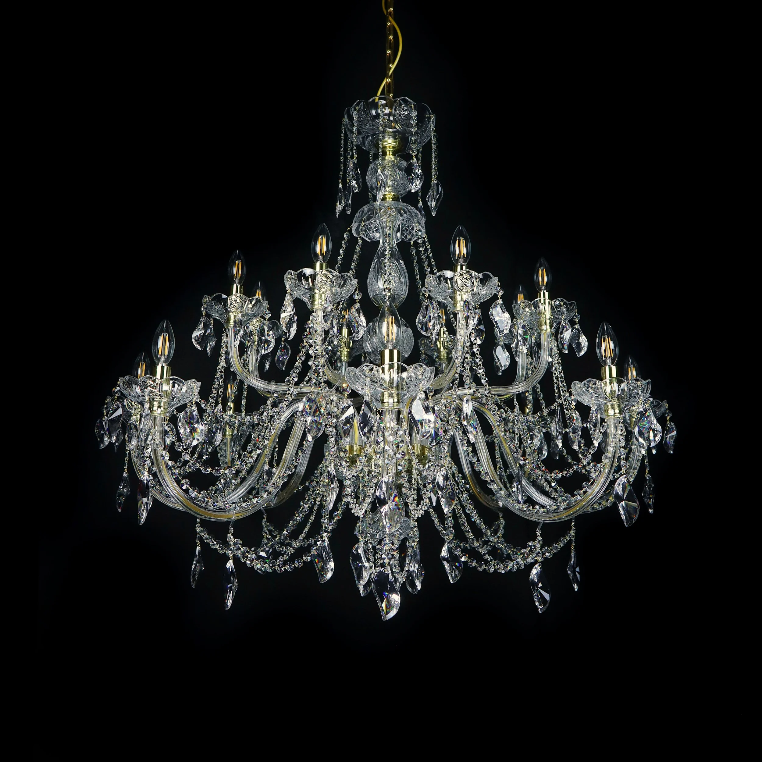 Aristocratico crystal chandelier
