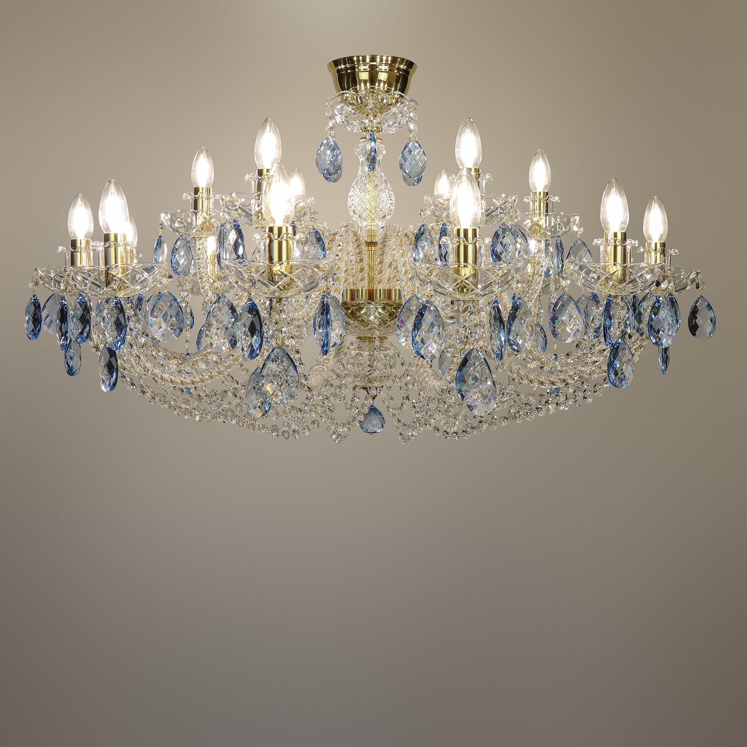Ribeira crystal chandelier