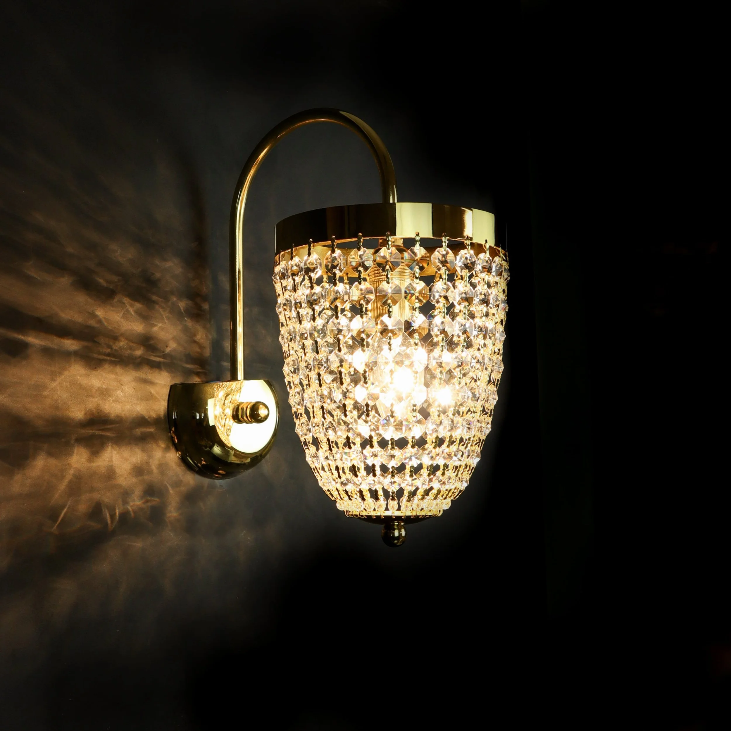 Rio Wall Light
