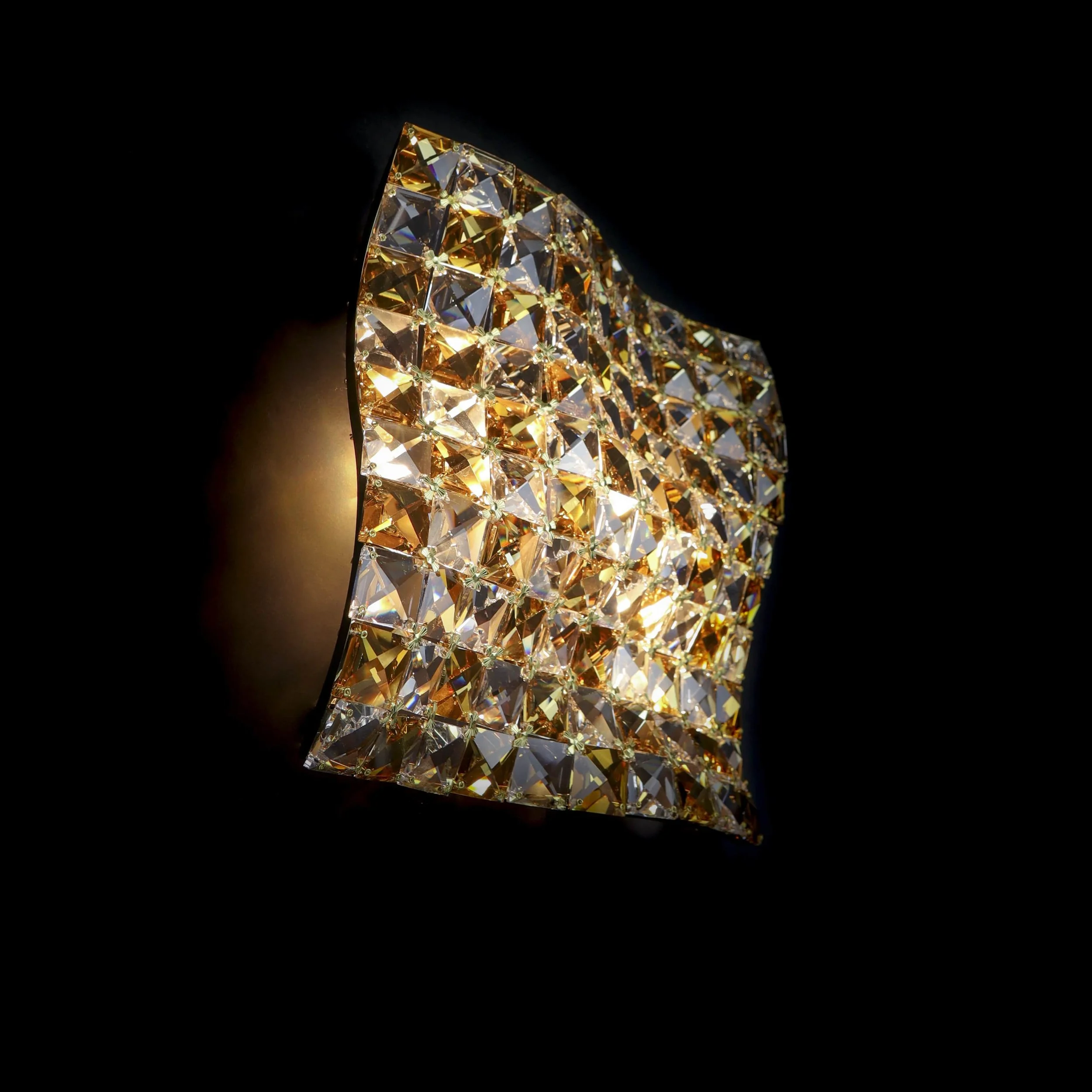 JWN 0320100 color (2).jpg