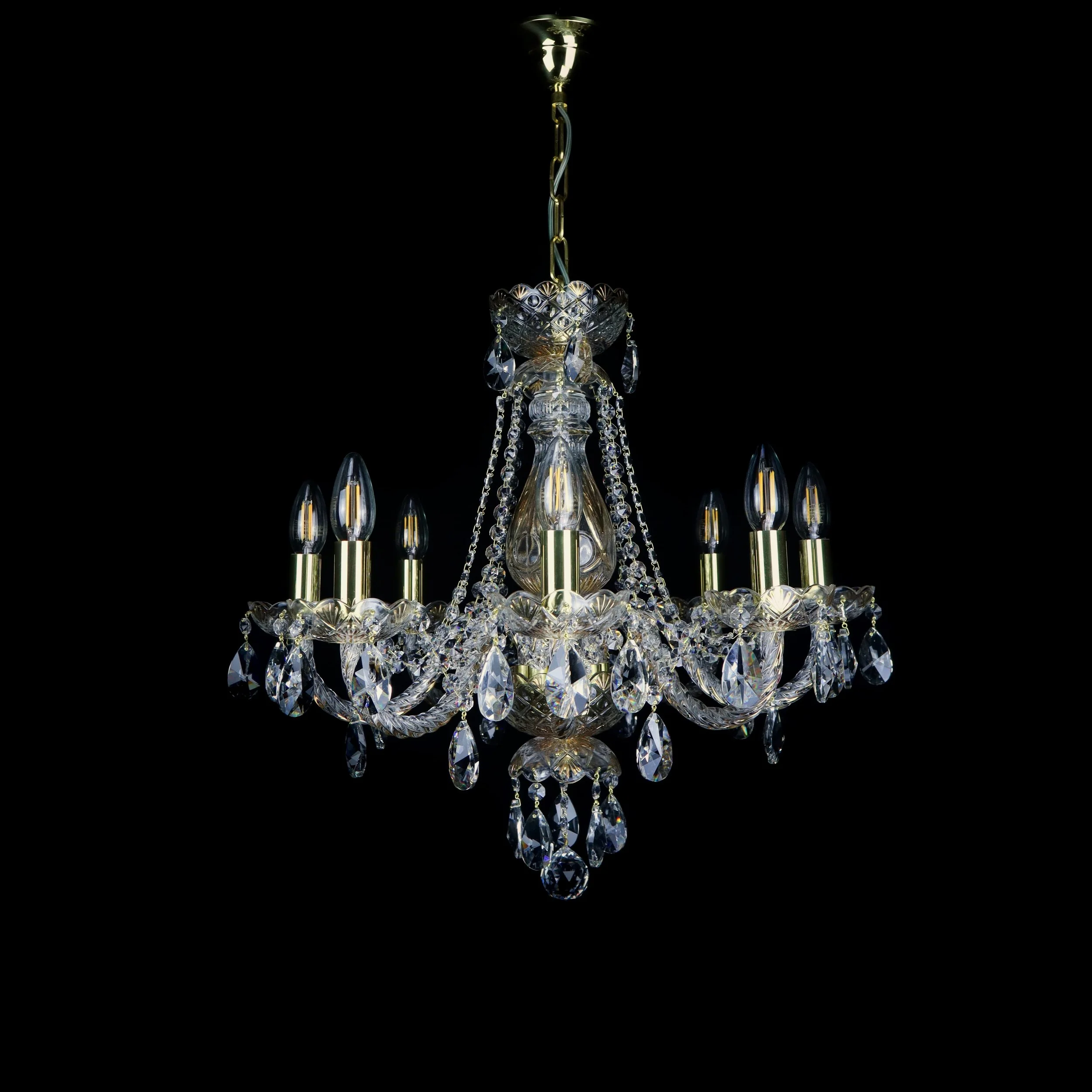 De Luxe crystal chandelier