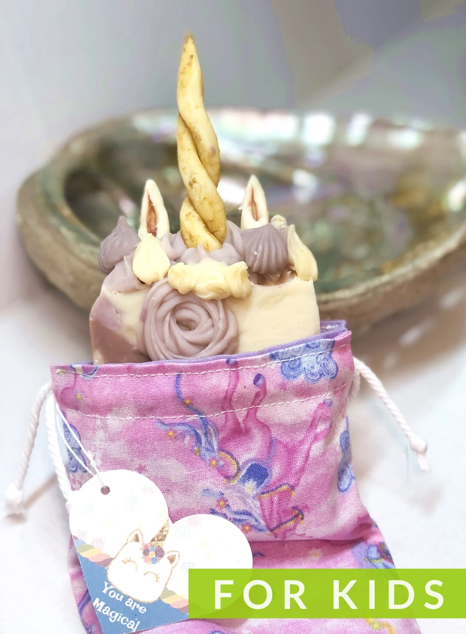 UNICORN GIFT.gif
