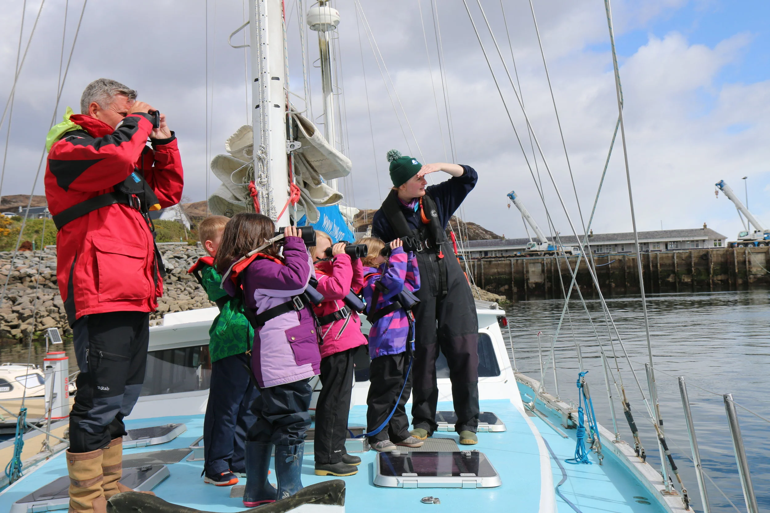 Floating Classes for Oban Pupils on Whale Research Yacht, Silurian. 