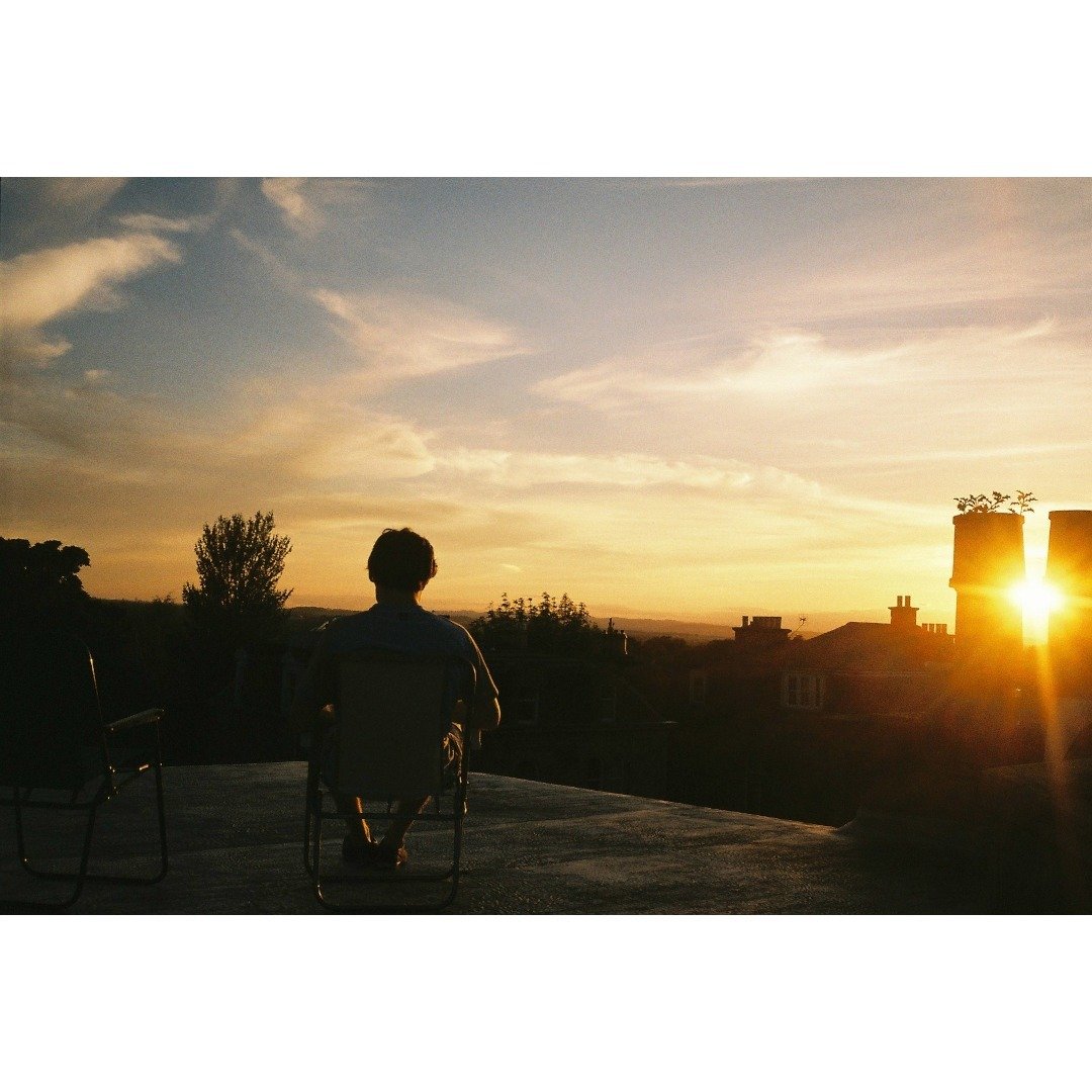 Phil SMith (not deceased) - ca. 2012.

Olympus OM20 - Fuji Colour C200

#35mm #OlympusOM20 #fujicolorc200 #filmphotography #morningside #edinburgh #Yesthisisafilmphotographystanaccountnow