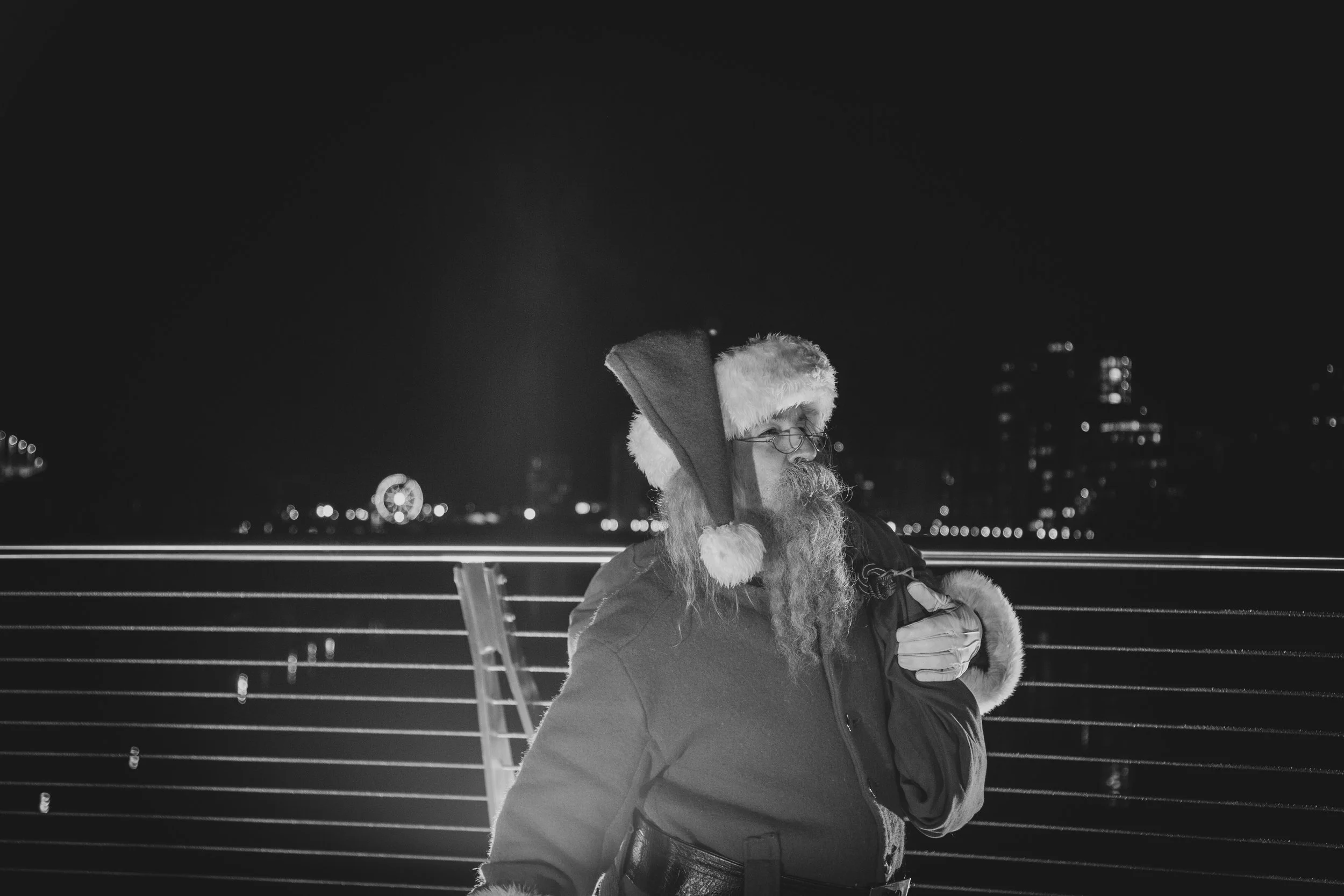 SANTA-B&W-80.jpg