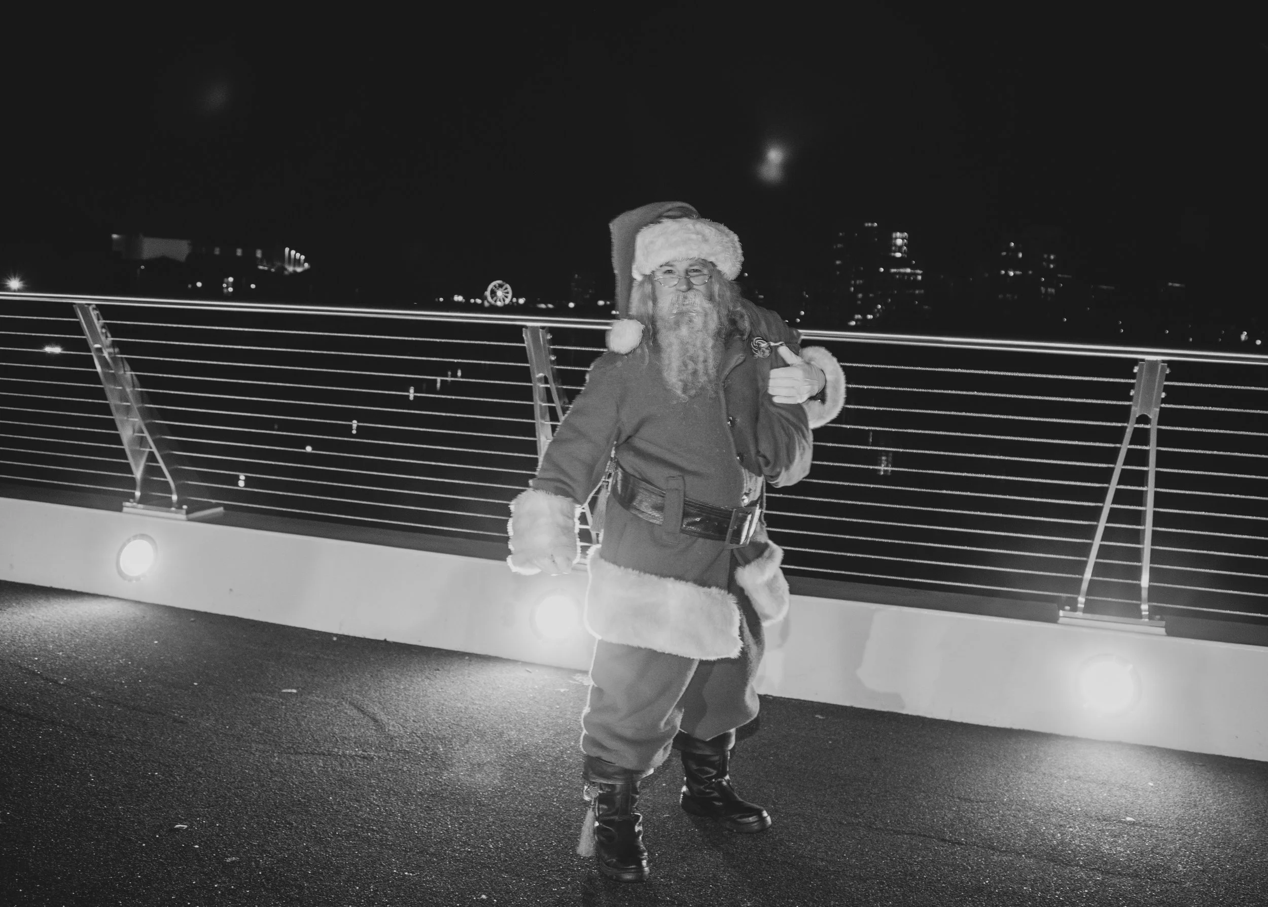 SANTA-B&W-79.jpg