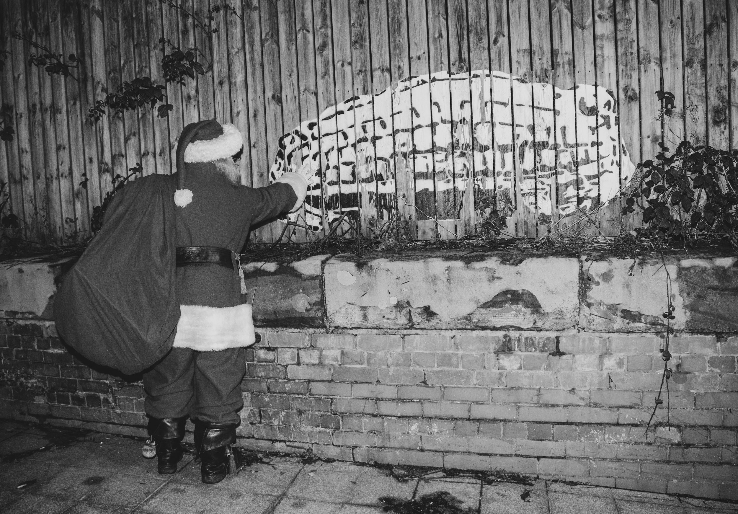 SANTA-B&W-74.jpg