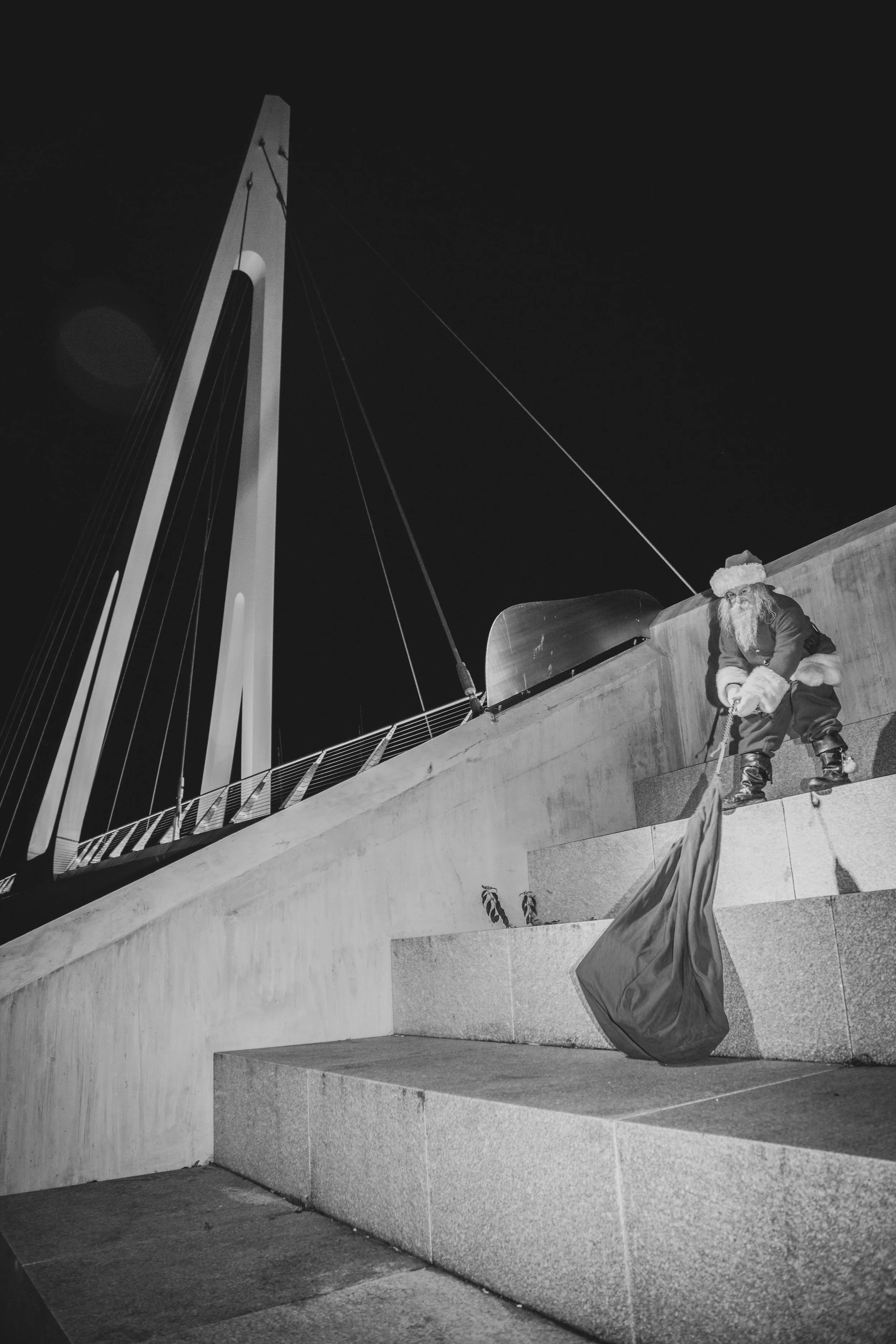 SANTA-B&W-72.jpg