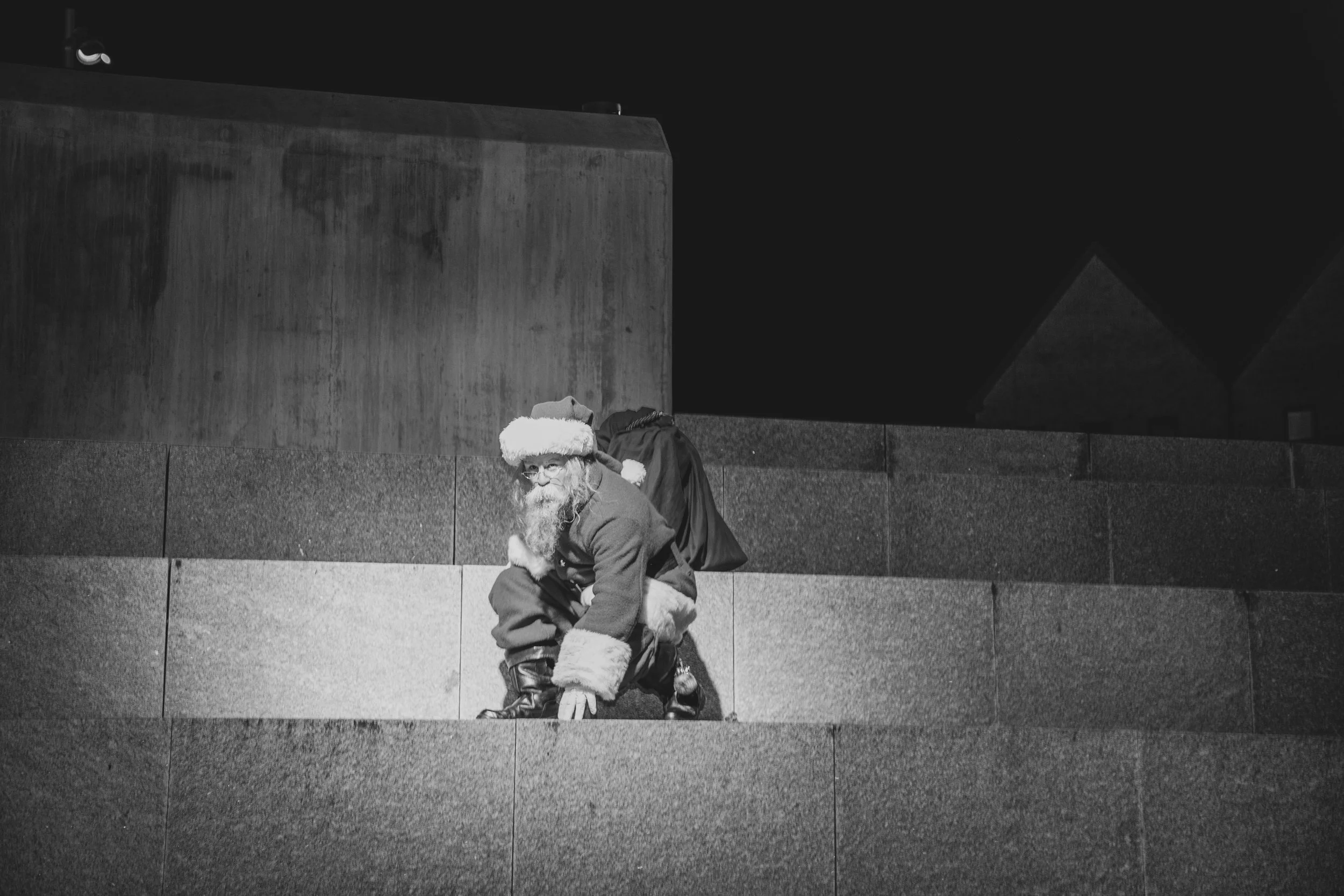 SANTA-B&W-71.jpg