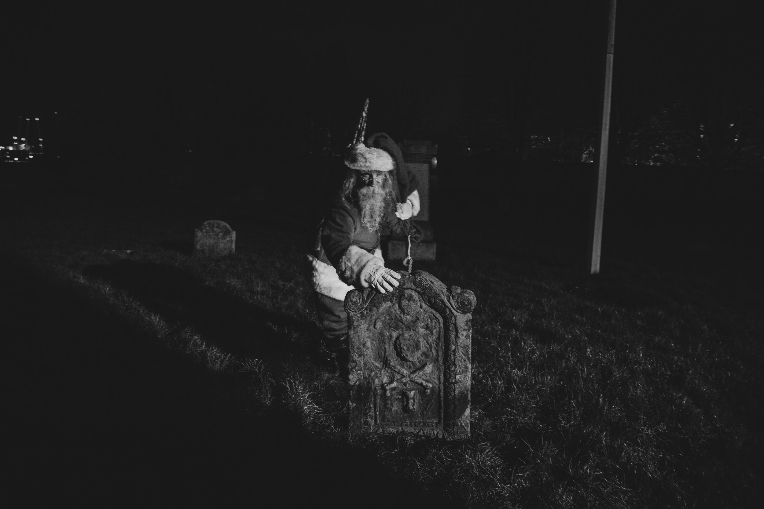 SANTA-B&W-52.jpg