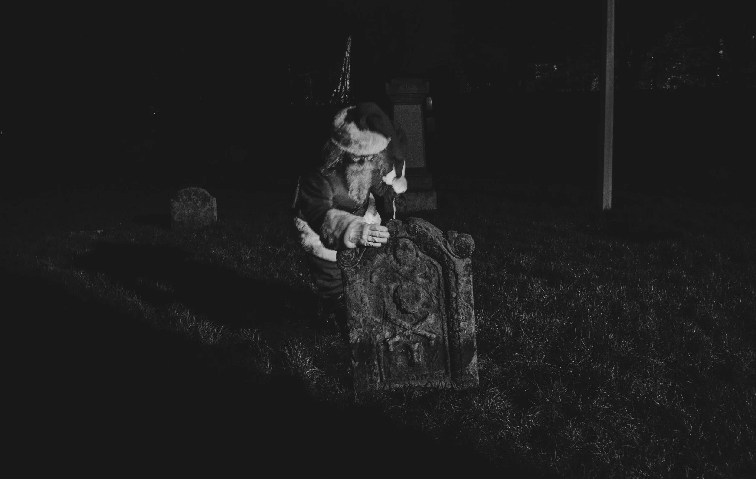 SANTA-B&W-51.jpg