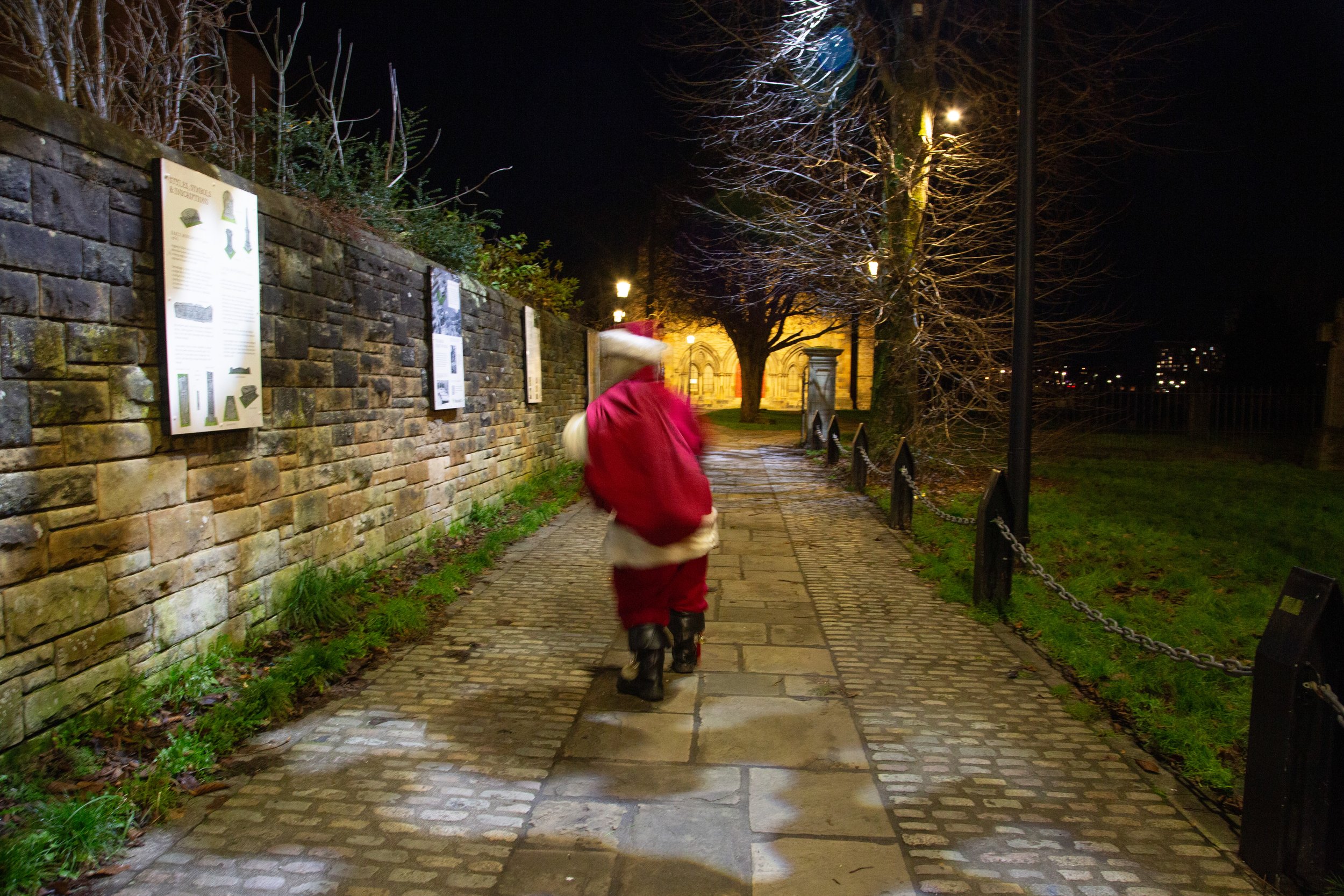 SANTA-37.jpg