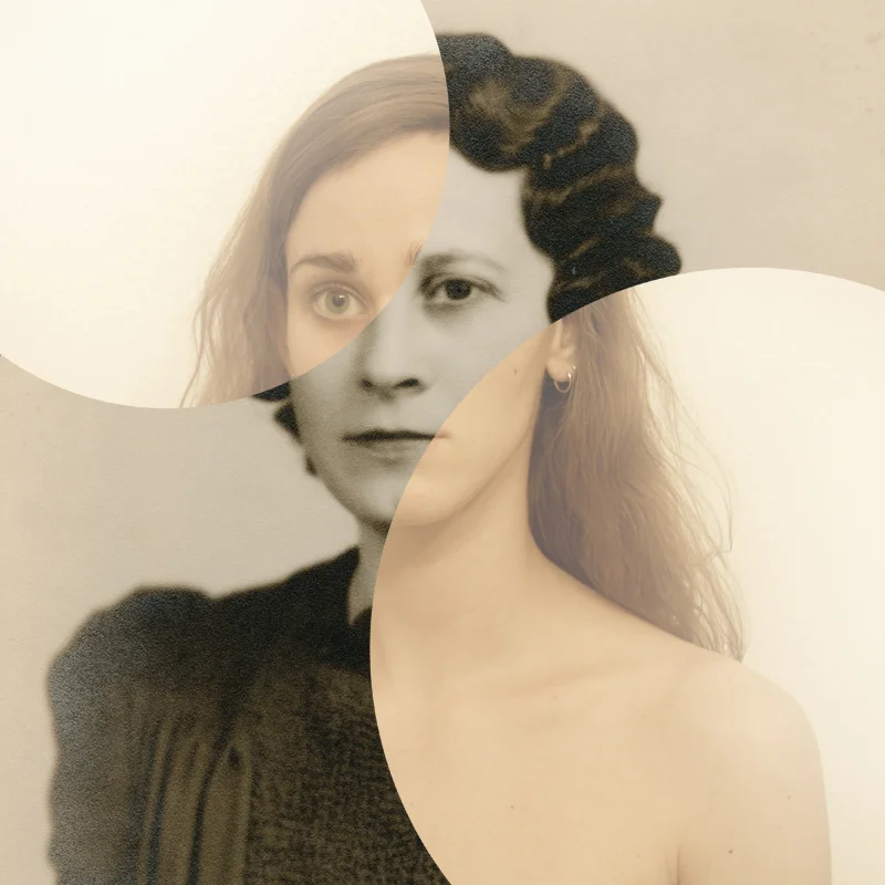 family_self_portrait_002