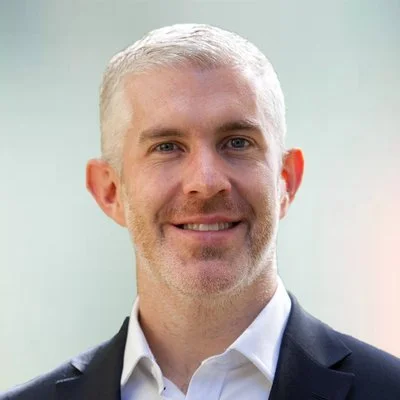 EE 222 - Mentor Moment with Emmet Savage - CEO & Co-Founder MyWallStreet