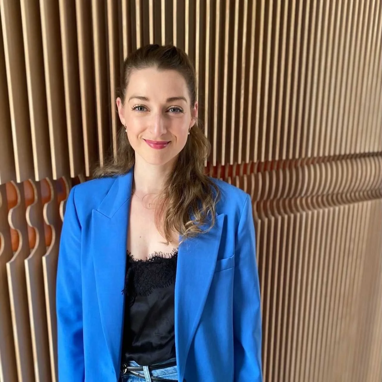 EE 255 - Mentor Moment - People Back the Founder NOT the Idea - Jayne Ronayne