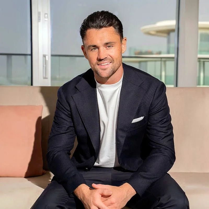 EE 313 - We Will Be Bigger Than Airbnb - Raising $20 Million & Building a Travel Super App - Mark Abraham, Founder of Shackle