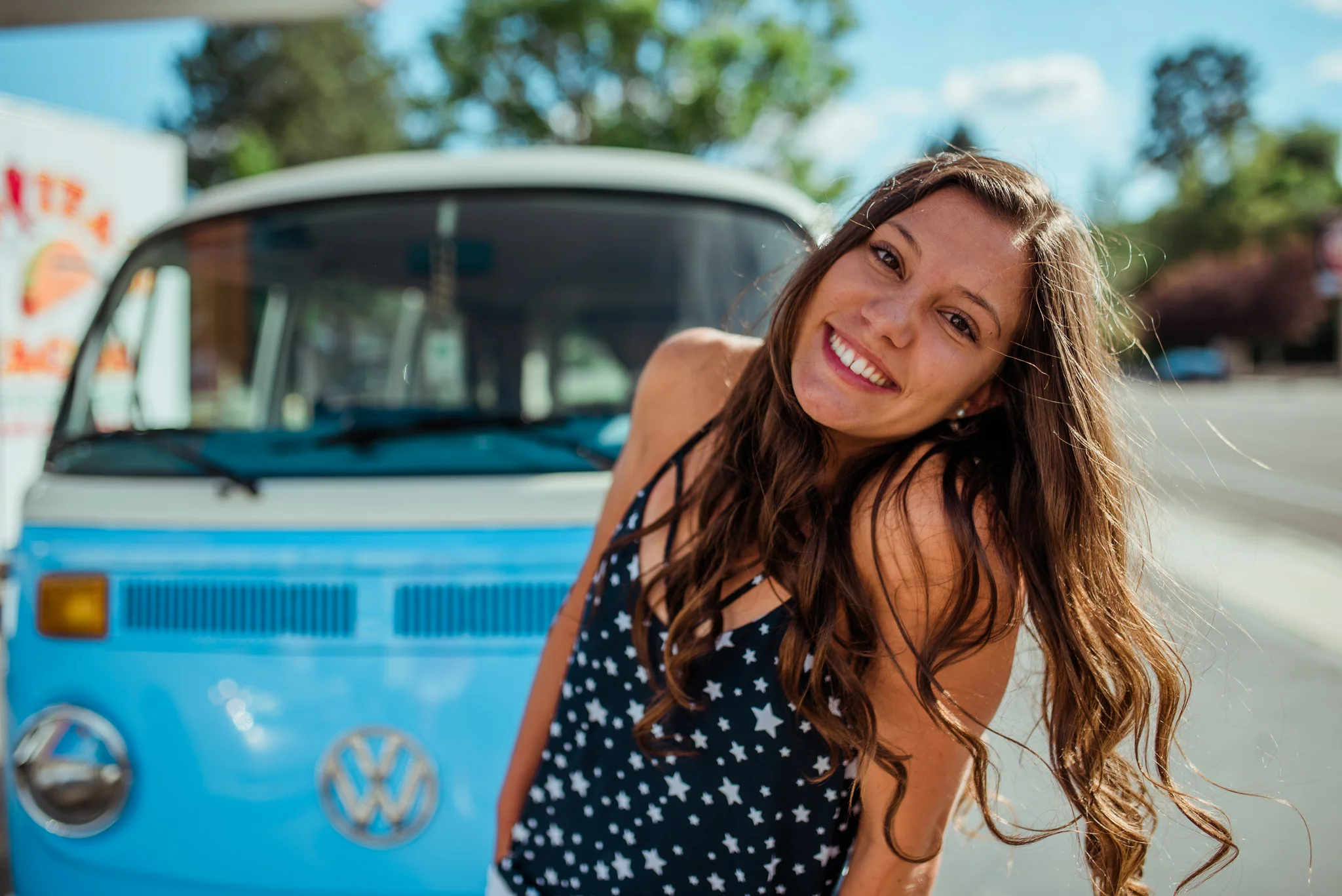 Boise Senior Photographer // Idaho // graduation // Boise // natural posing // laughter // flowers // senior girl posing // VW Bus // retro aesthetic // fun senior pictures // summer vibes // summer photos // summer // SS Photography & Design // Sadie Shirts