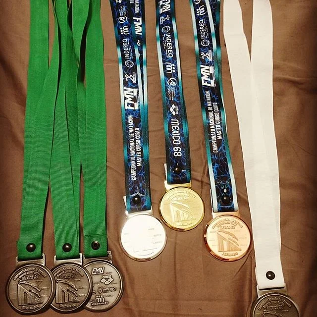 43014924_540525219760633_2256129970187452130_n.jpg