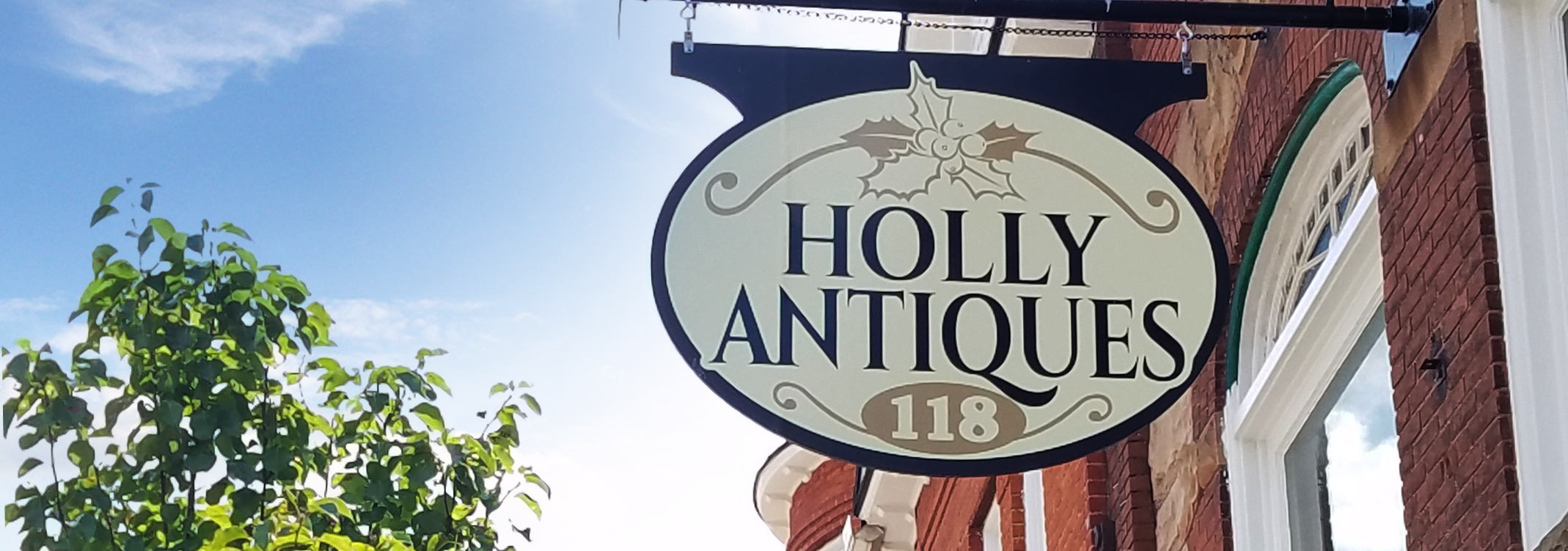 holly_antiques_home_mi.jpg