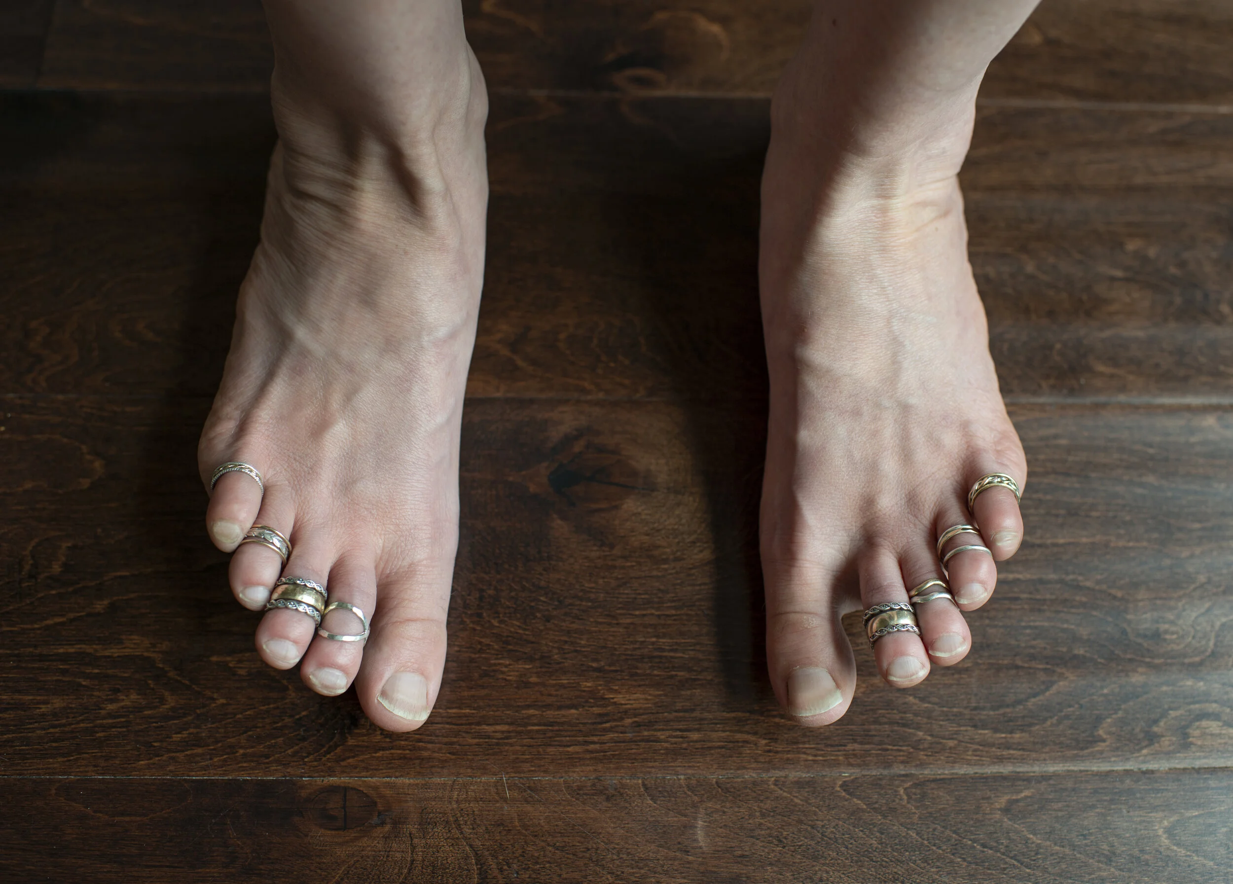 Inversion vs Eversion of the Foot in Yoga — Lana Reed