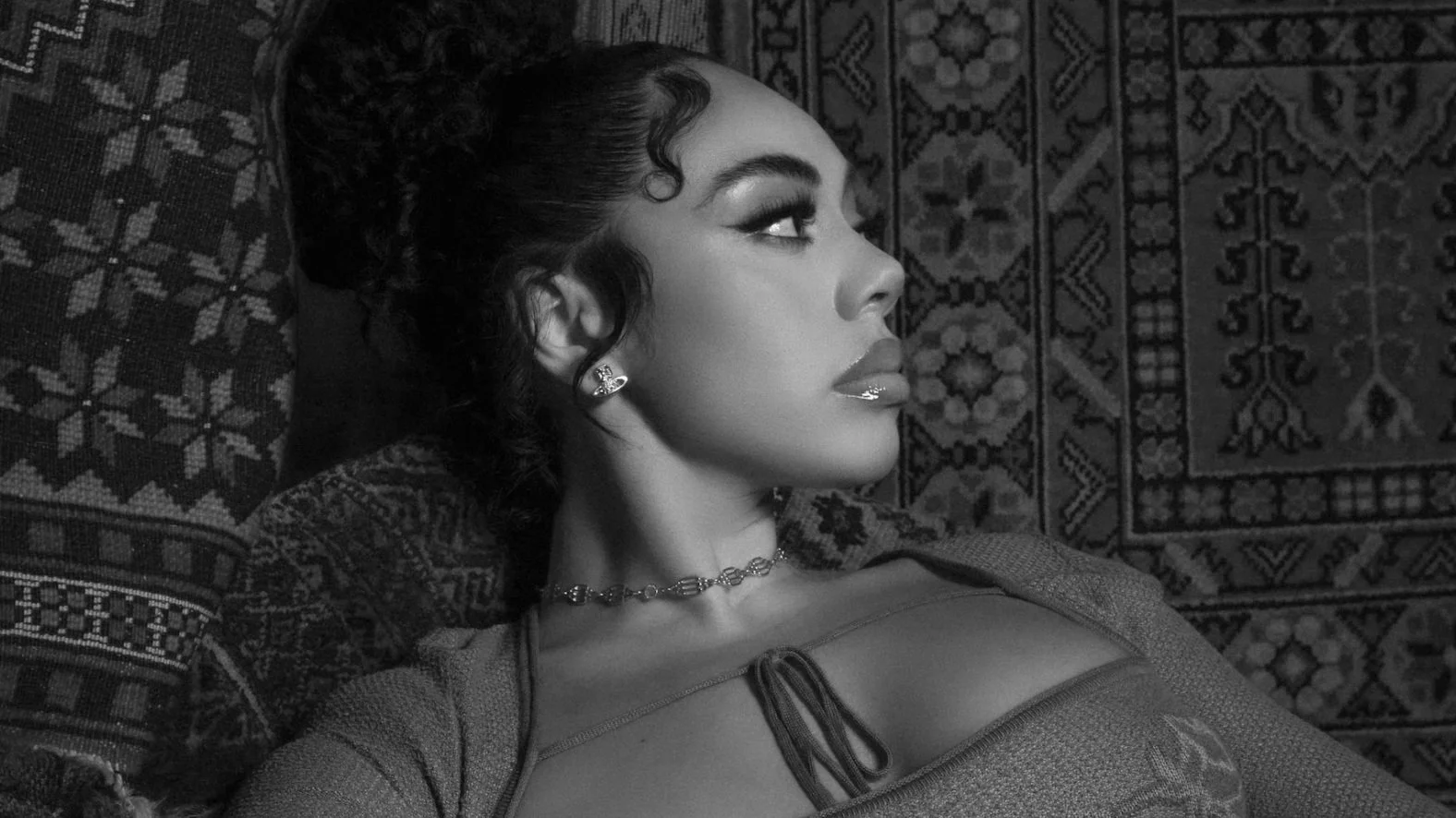 JAZ KARIS: SELF-MADE