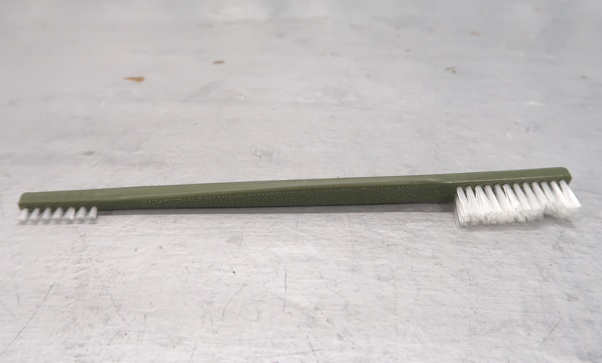 Dual Ended Nylon Detail Brush.png