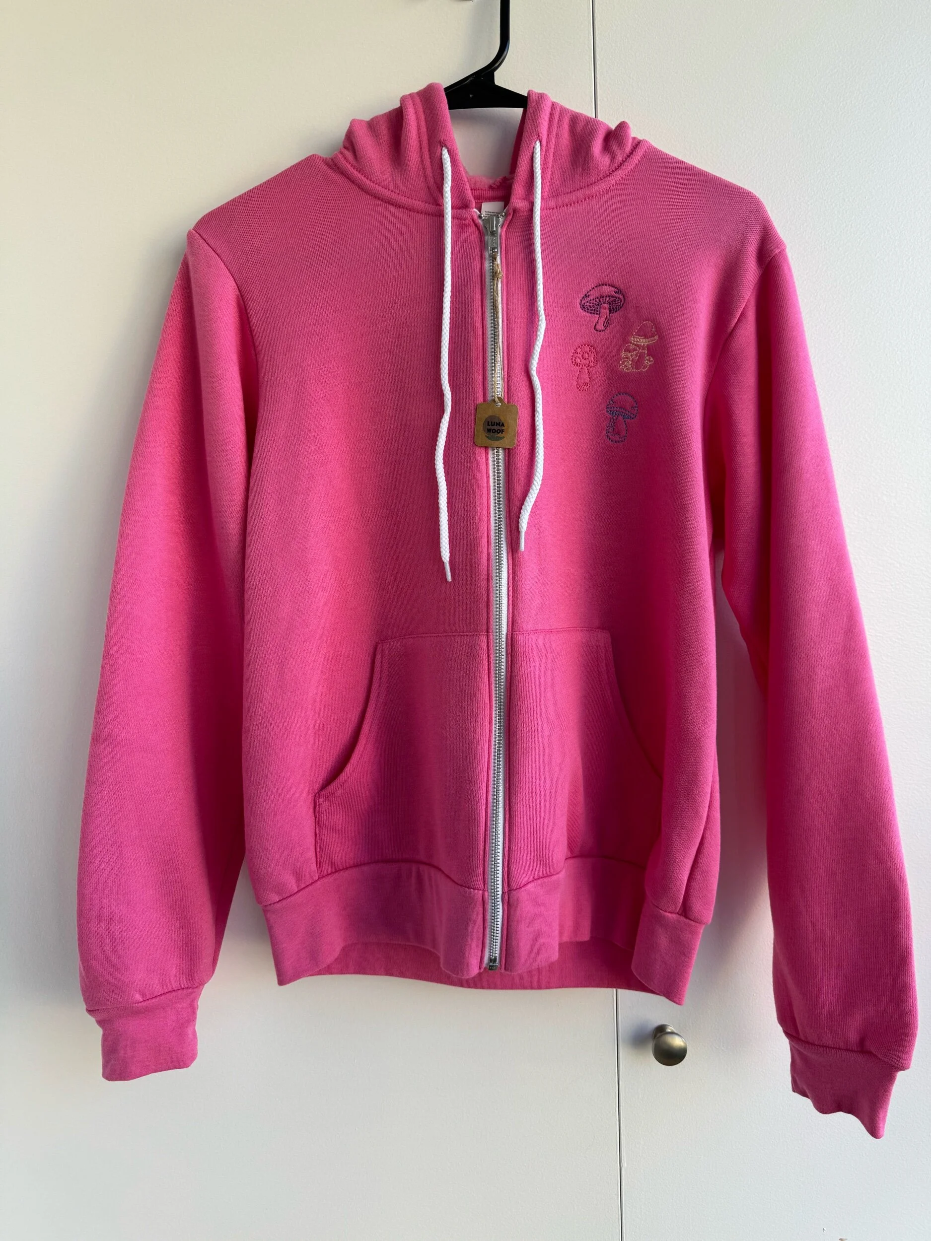 BC2EA9E1-3975-46C4-8430-D9C904F8F8F7