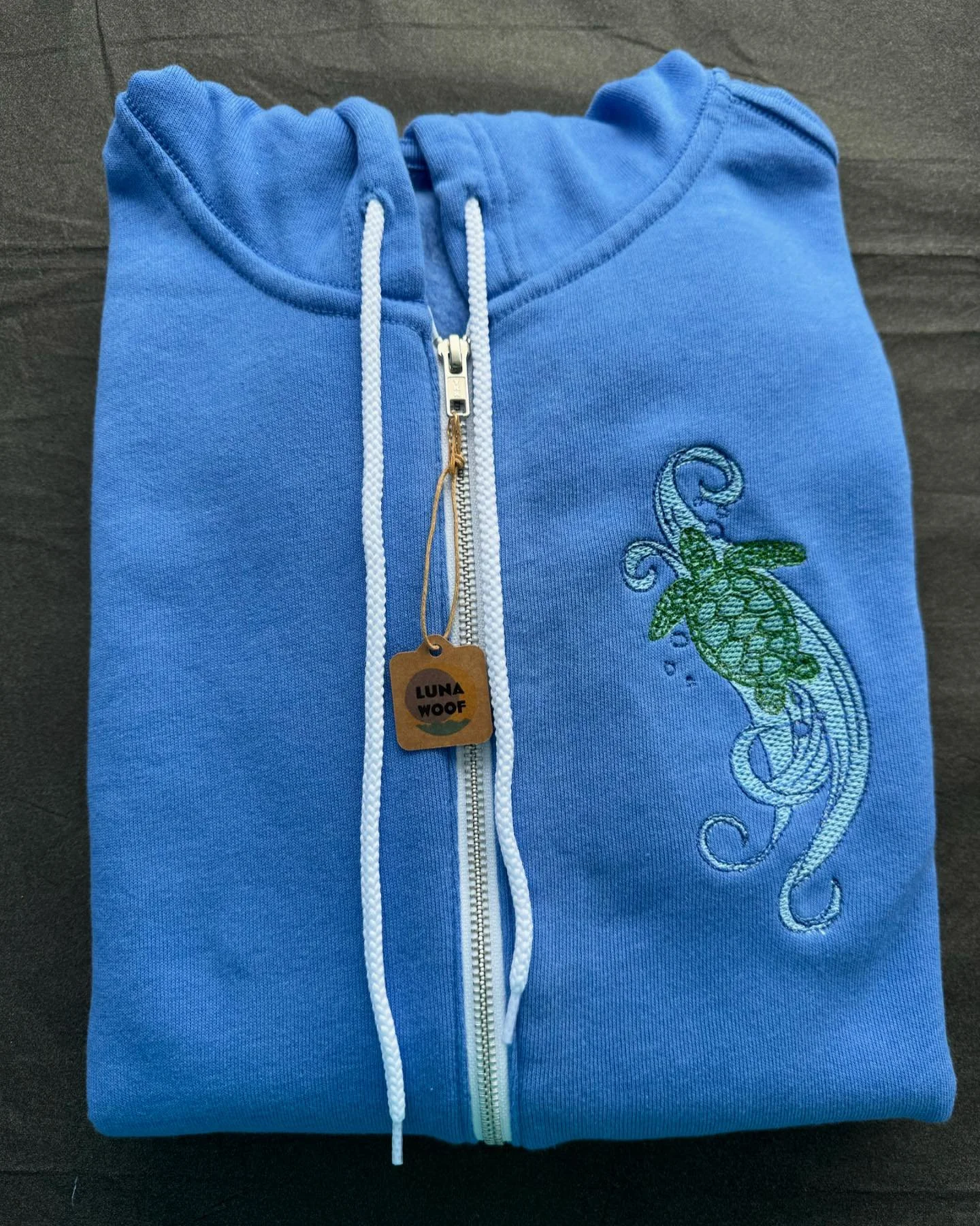 Sweater weather is upon us! Stay cozy 

#LunaWoof #EmbroideryArt #CuteSweatshirts #AnimalEmbroidery #NatureInspired #HandmadeInLA #MarinaDelReyStyle #CaliforniaCrafted #UniqueGiftIdeas #SoftAndCozy #GiftsForAnimalLovers #GiftIdeasForKids #ShopLocalLA