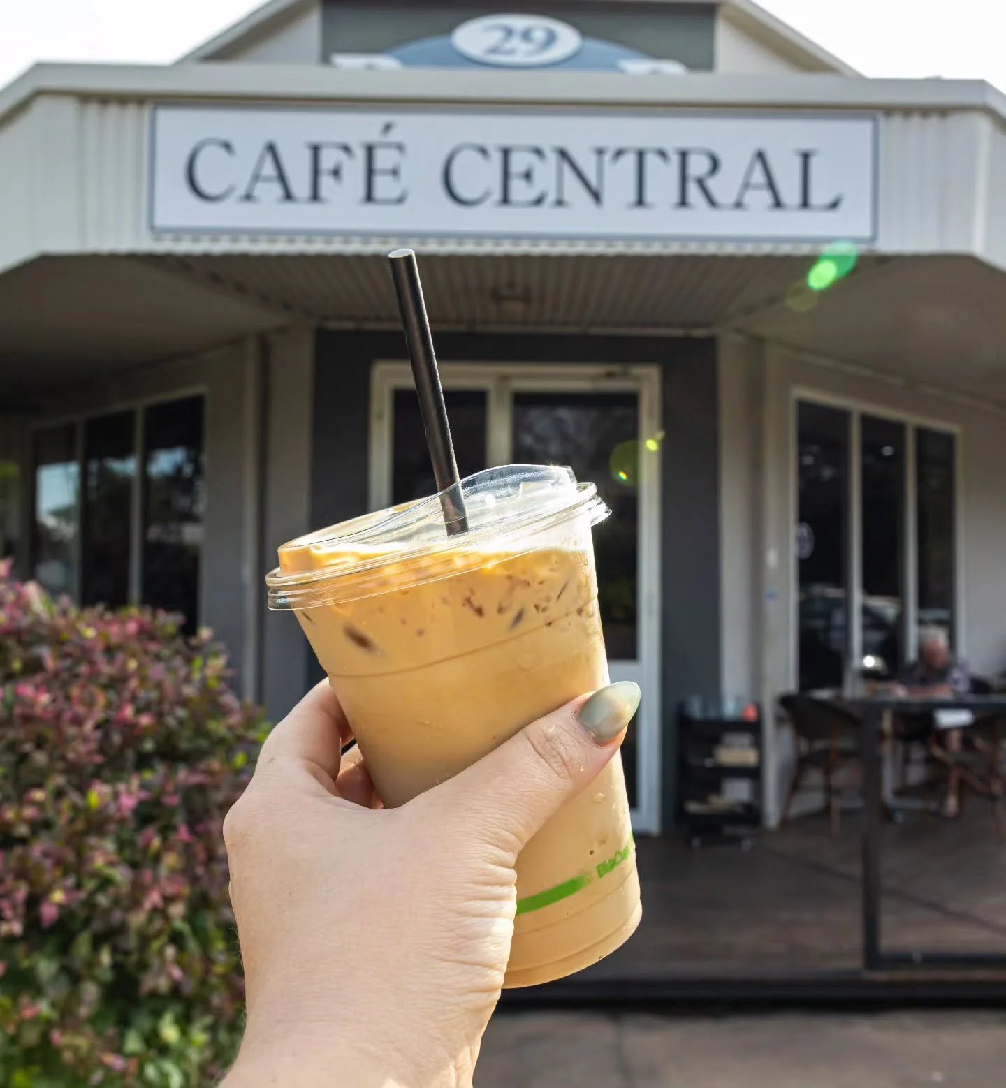 Busy day? We&rsquo;ve got you covered 🙌 Grab a takeaway from Cafe Central and keep moving without missing out on the good stuff.

#CafeCentralNT #DarwinEats #DarwinCafe #DarwinFoodie #DarwinCoffee #RapidCreek #DarwinTakeaway #DarwinDining