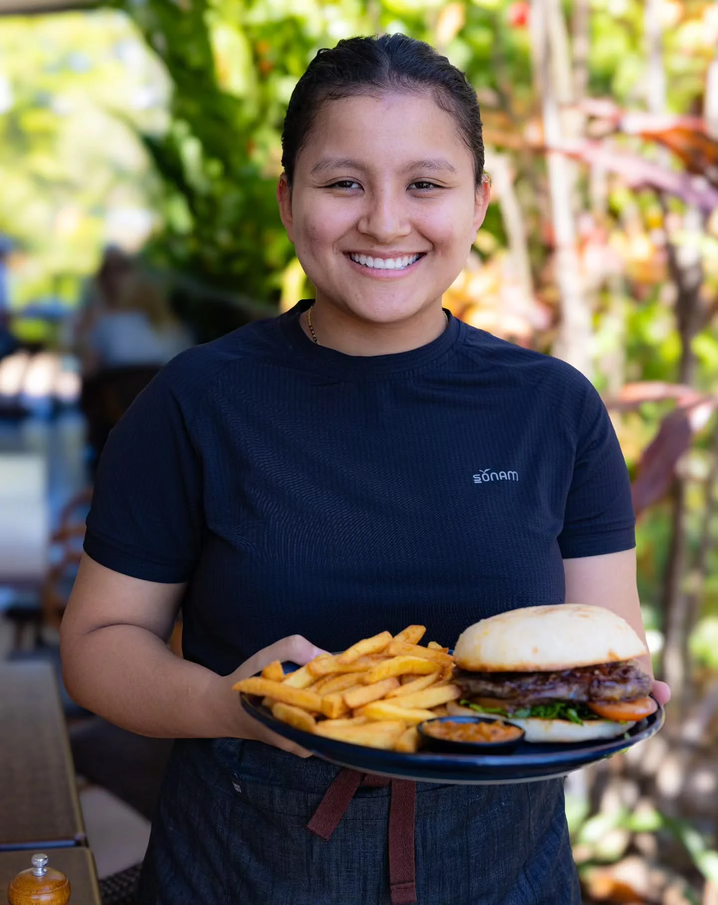 Behind every great coffee is an even greater team 💛 At Cafe Central, our staff are more than just coworkers &mdash; we&rsquo;re family.
We&rsquo;re so grateful for the friendly faces who make your mornings brighter and your visits feel like home.

T