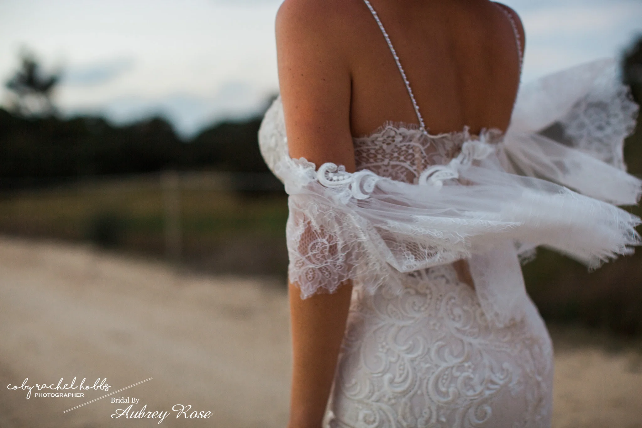 cobyrachelhobbs-bridalbyaubreyrose-oldbroadwaterfarm-264.jpg
