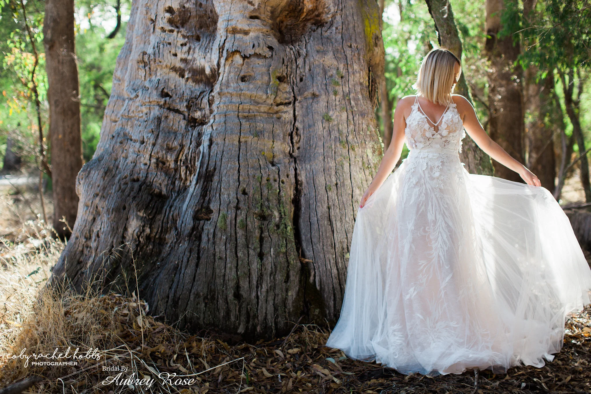 cobyrachelhobbs-bridalbyaubreyrose-oldbroadwaterfarm-292.jpg
