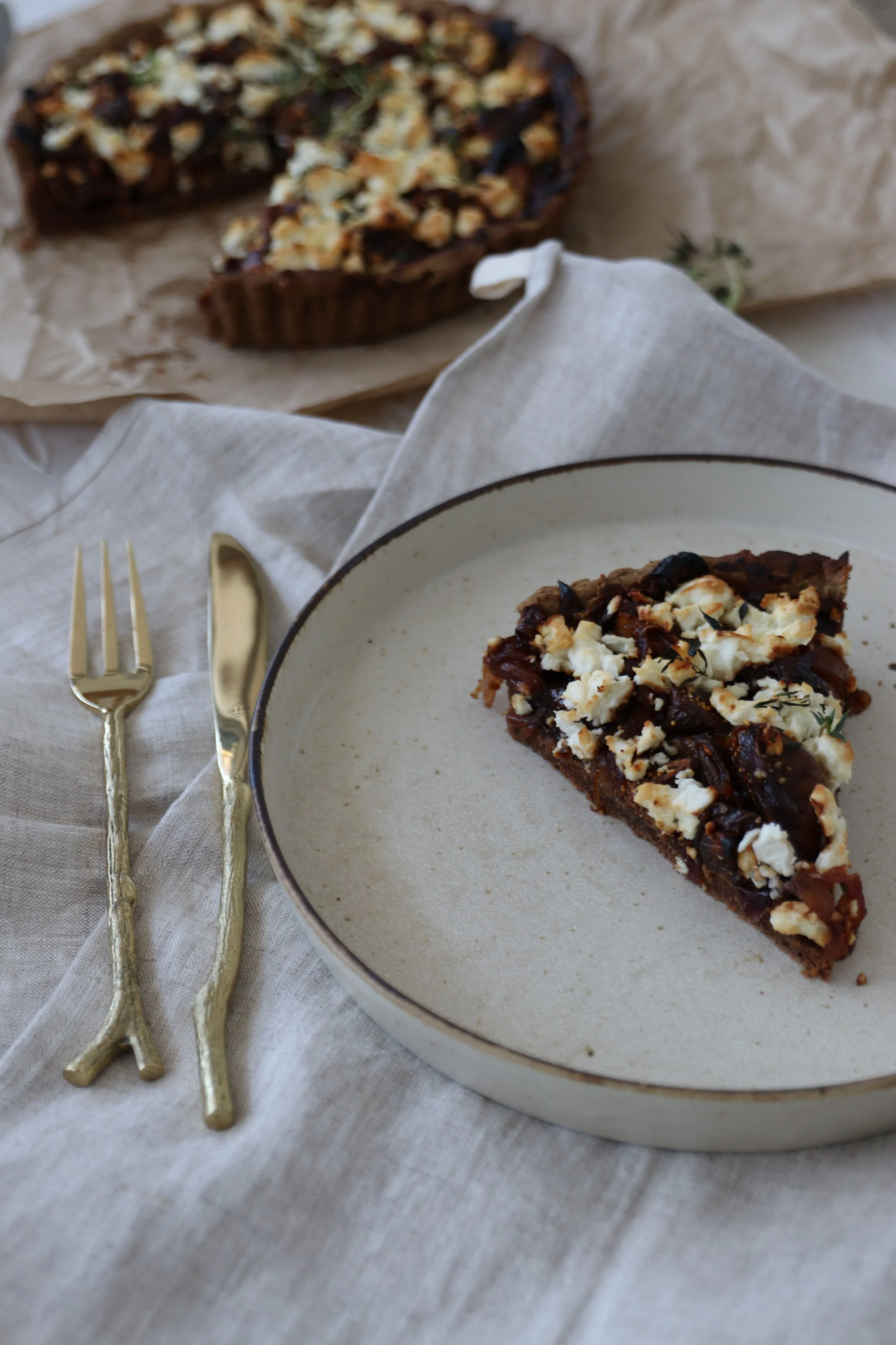 Fig, Balsamic Caramelised Onion and Goats Cheese Tart&nbsp;