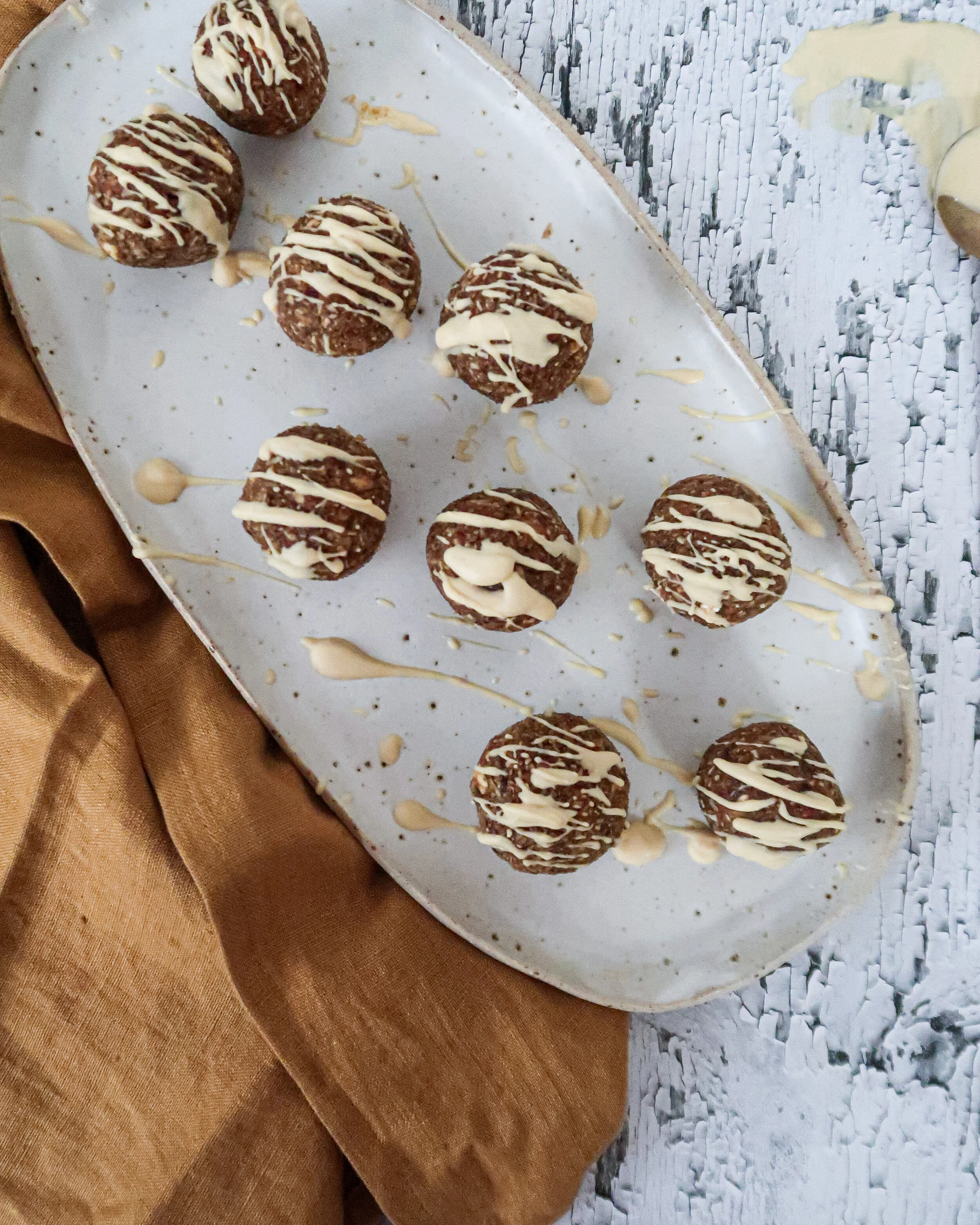 Lemon "throw together" fibre rich bliss balls 