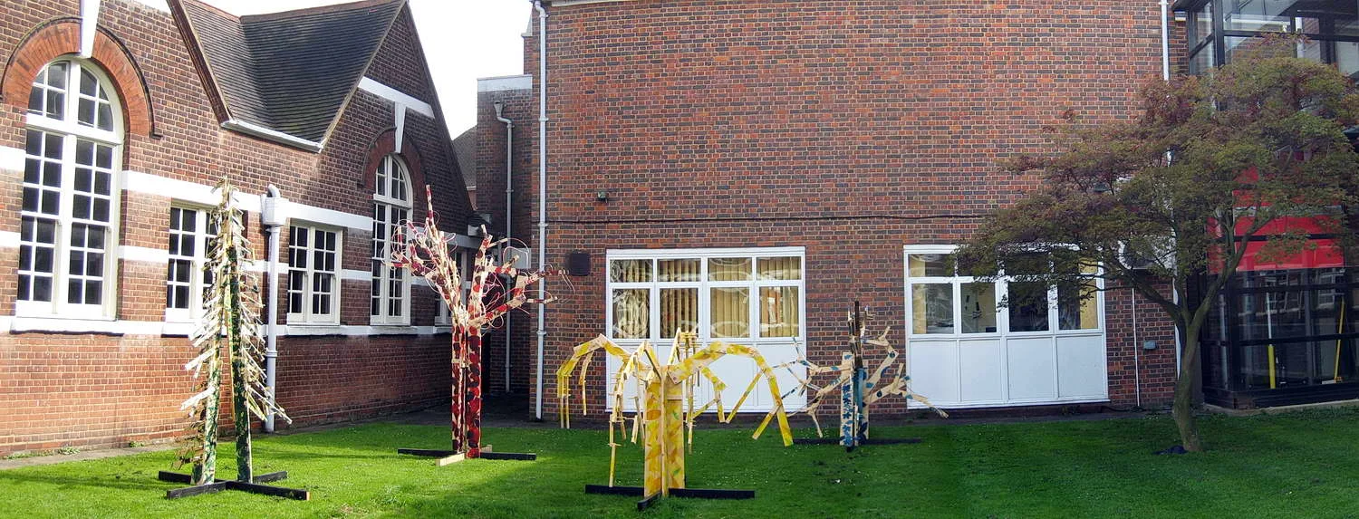 tree107.jpg