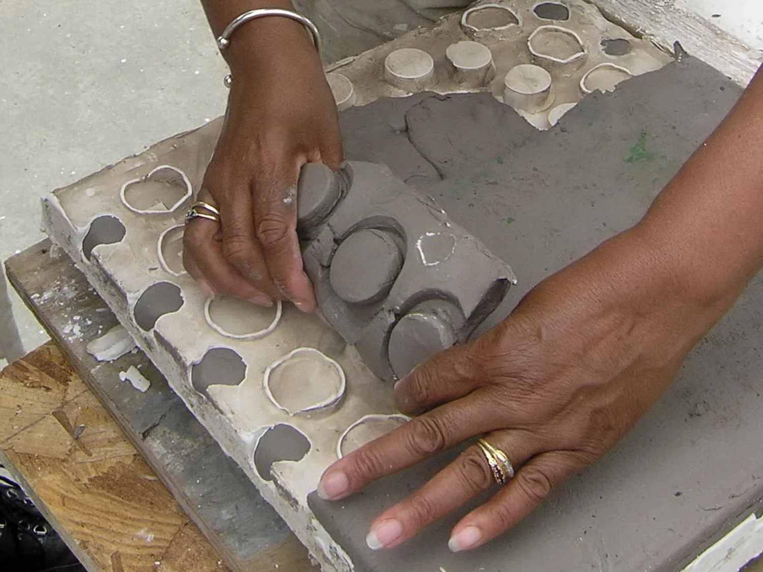 opening the mould_resize.jpg