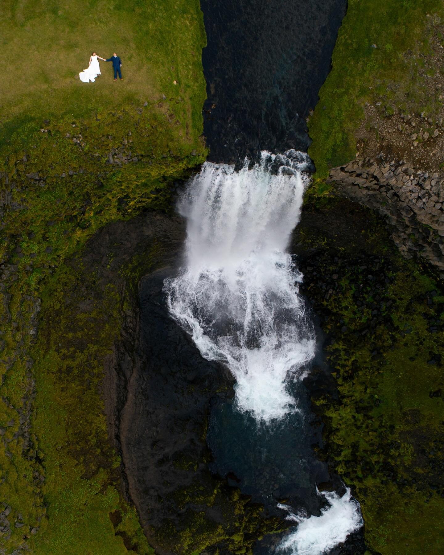 Sumari&eth; er &aacute; n&aelig;sta leiti. 🌞

Summer is around the corner. 

&bull; 
&bull; 
&bull; 
&bull; 
&bull; 
&bull; 
#icelandwedding #icelandelopement #icelandweddingphotographer #iceland #adventurewedding #adventureweddingphotographer  #adv