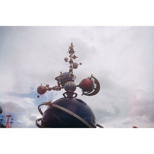 Orbitron Ride at Hong Kong Disneyland, Hong Kong 🇭🇰 #orbitron #hongkong #disneyland #themepark #ride #olympusmjuii #mjuii #analog #analogphotography #photography #travel #travelphotography #ishootfilm #staybrokeshootfilm #backpacking
