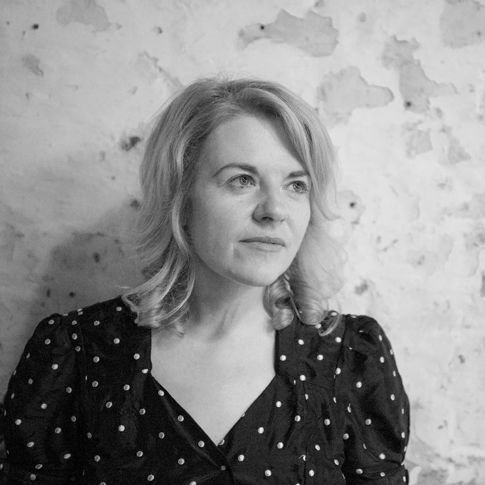 "There's some beautiful pictures in this book, it's stunning"