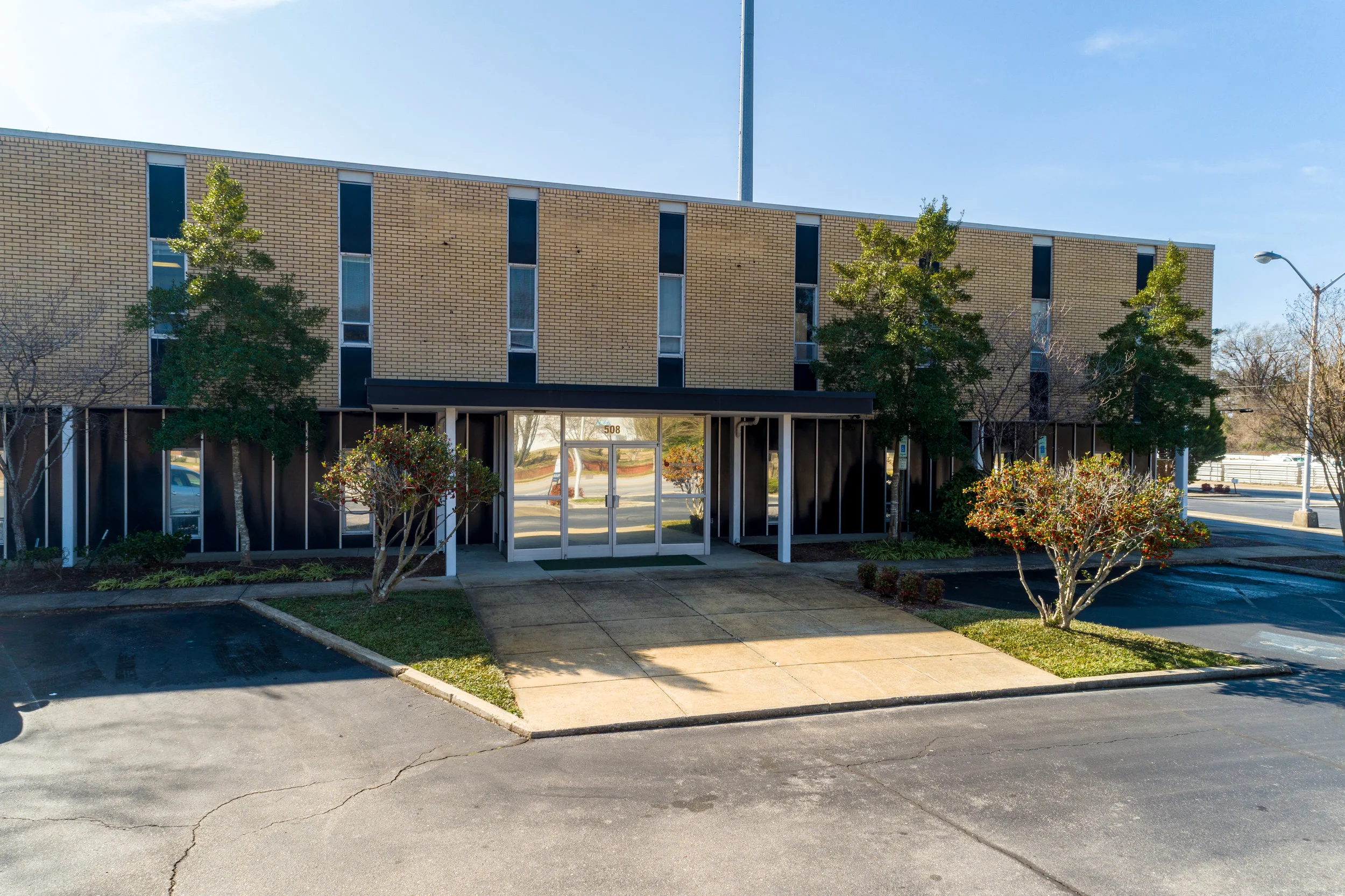 Exterior (10 of 16).jpg
