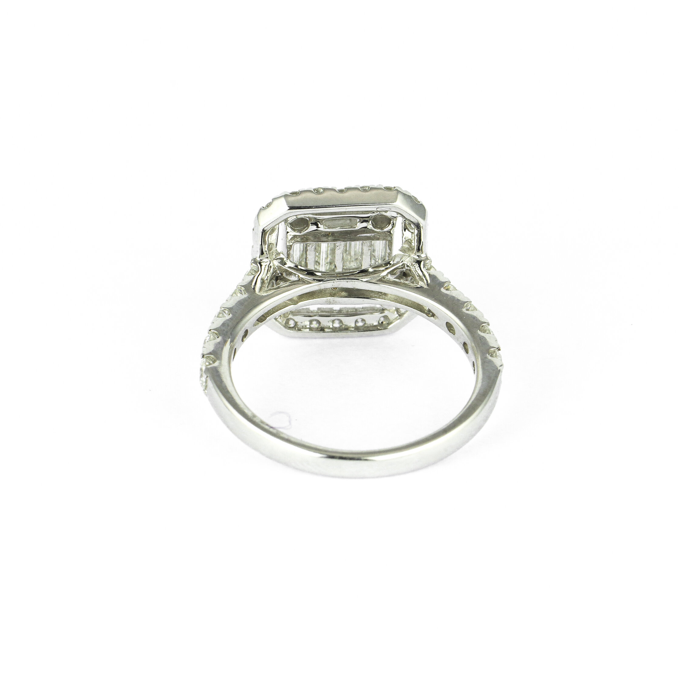 18ct Diamond cluster ring3.jpg