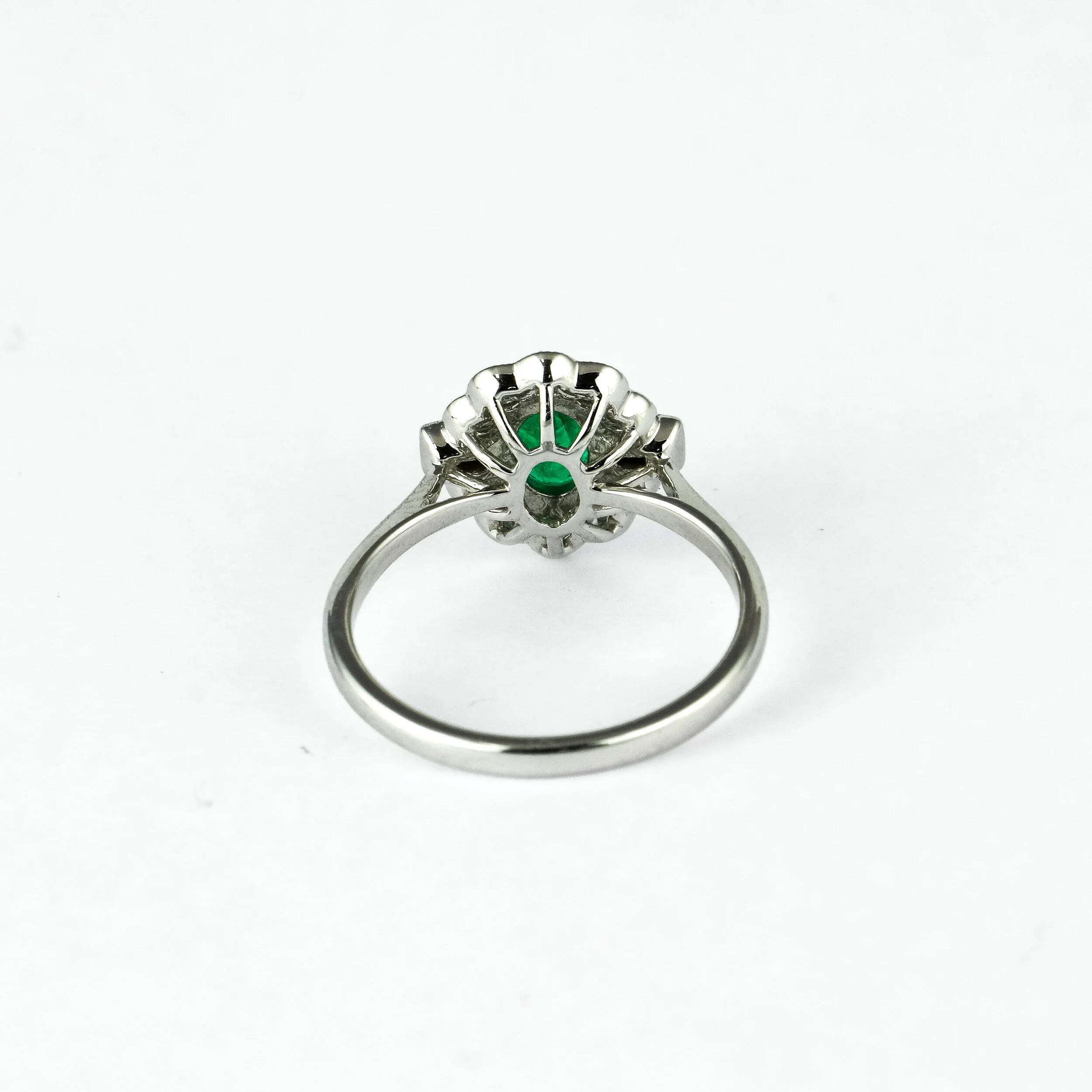 18ct Emerald and Diamond Cluster Ring 3.jpg