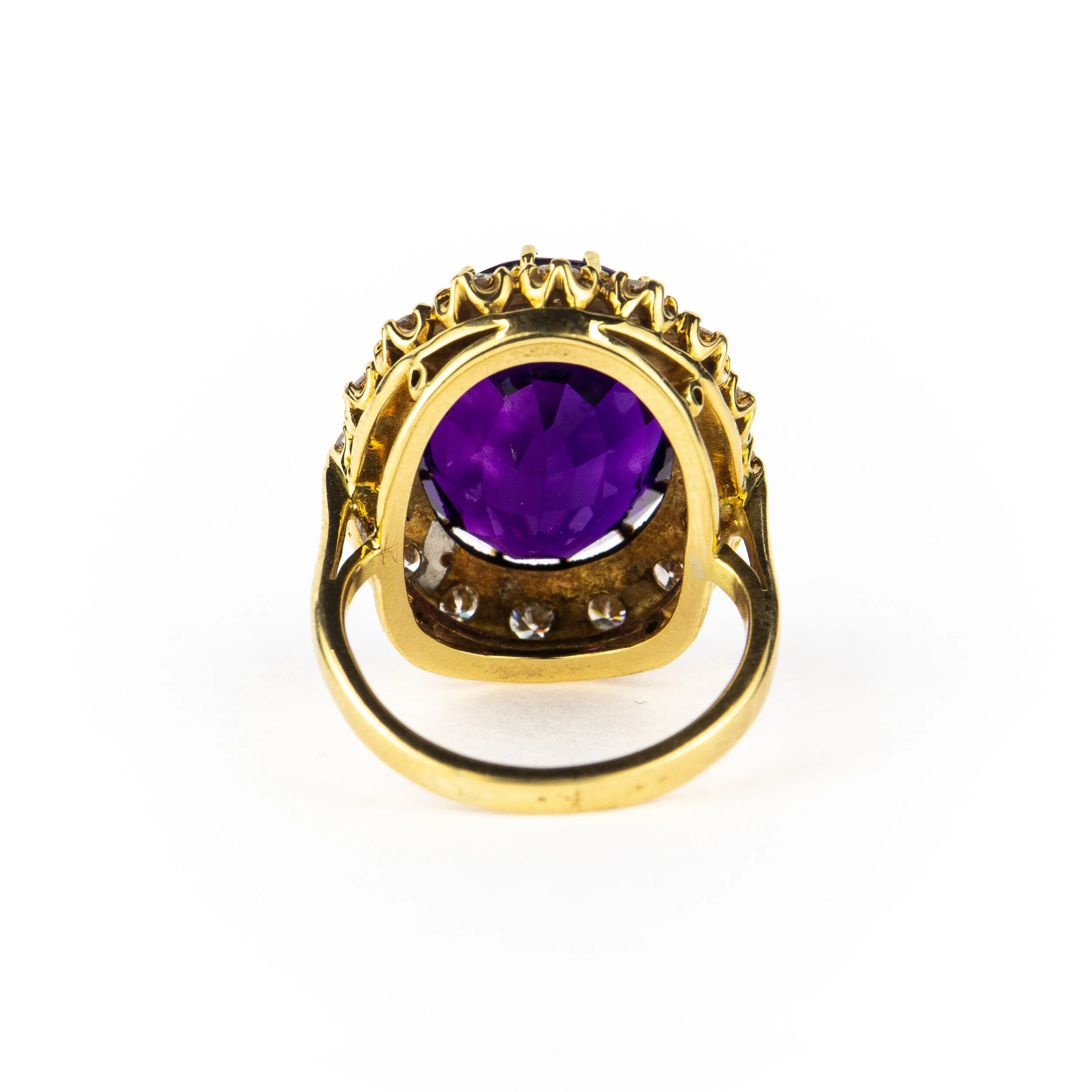 18ct Amethyst & Diamond Ring 4.jpg