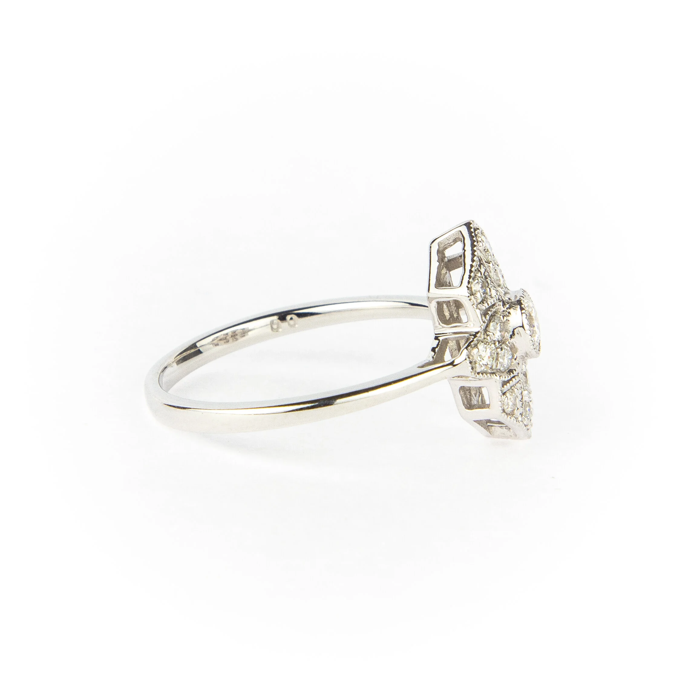 18ct Diamond Cluster Ring 3.jpg