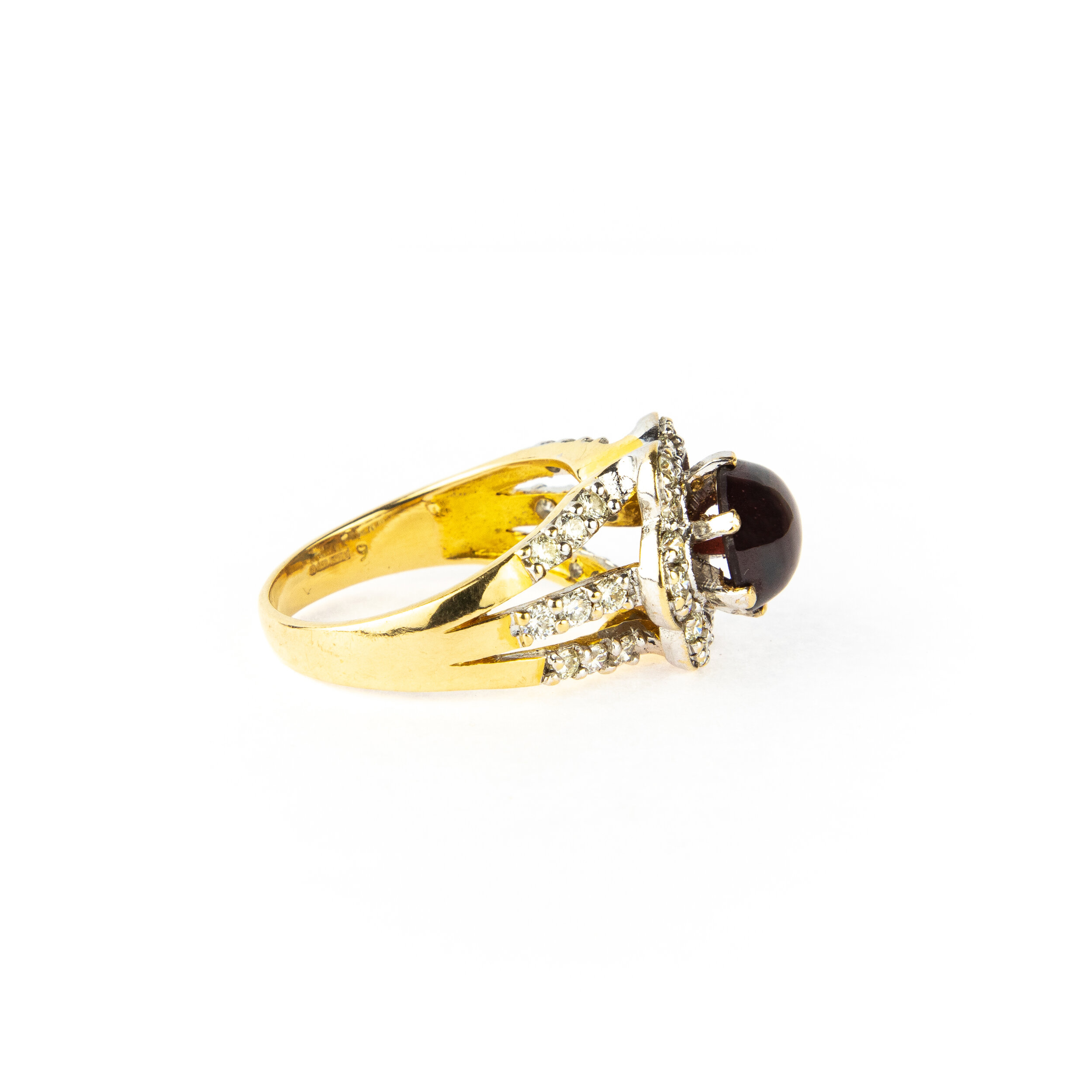18ct Garnet & Diamond Ring 2.jpg
