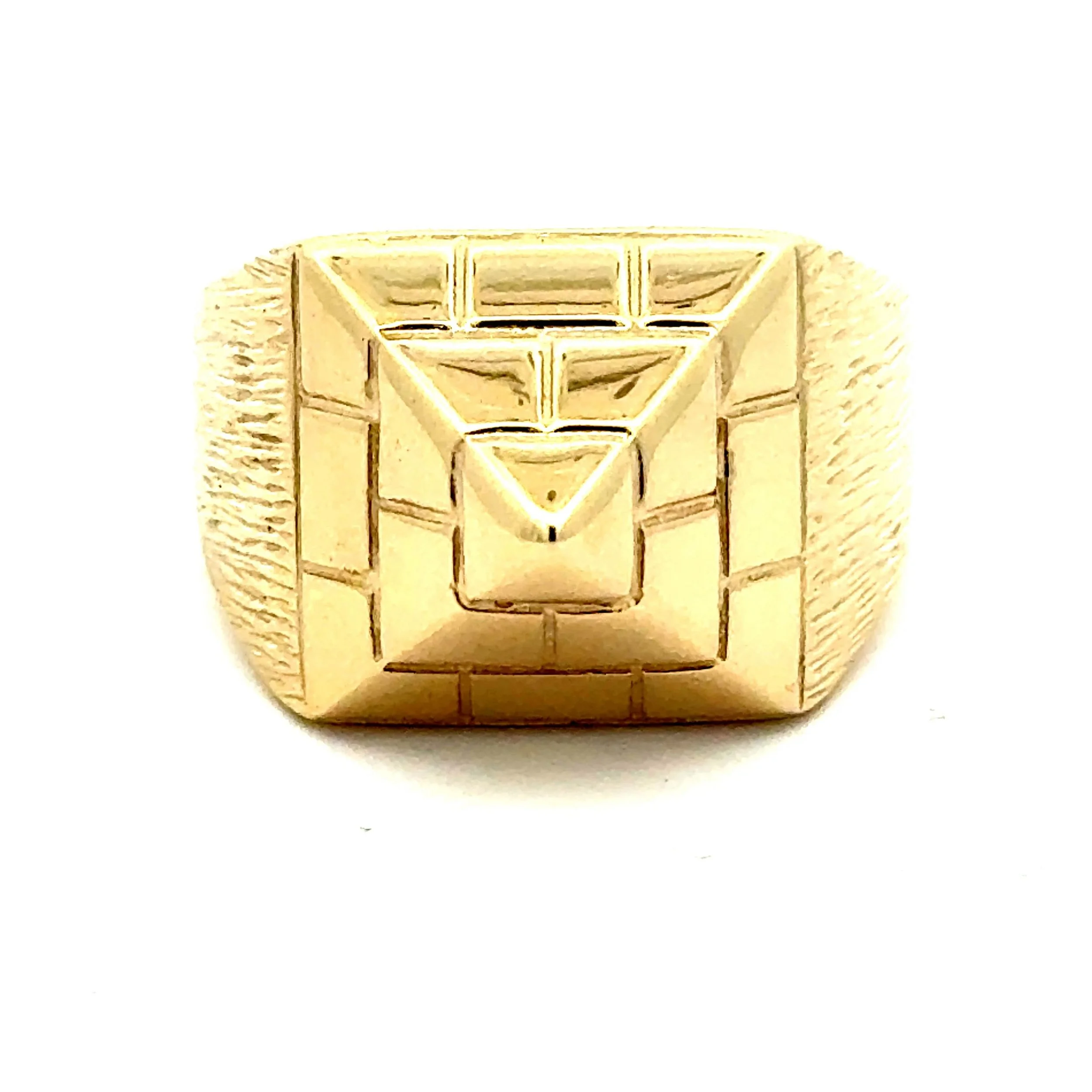 pyramid ring_3.jpg