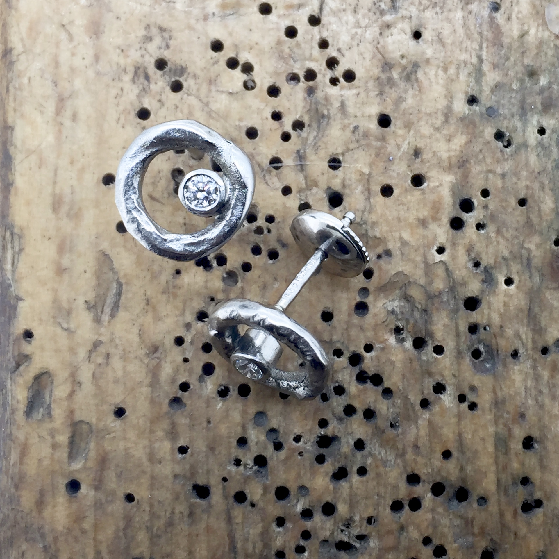 Platinum Molten Circle Studs with Floating Diamonds