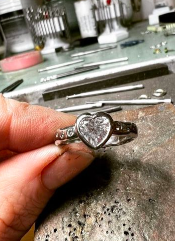 Valantine engagement ring - customers own stone
