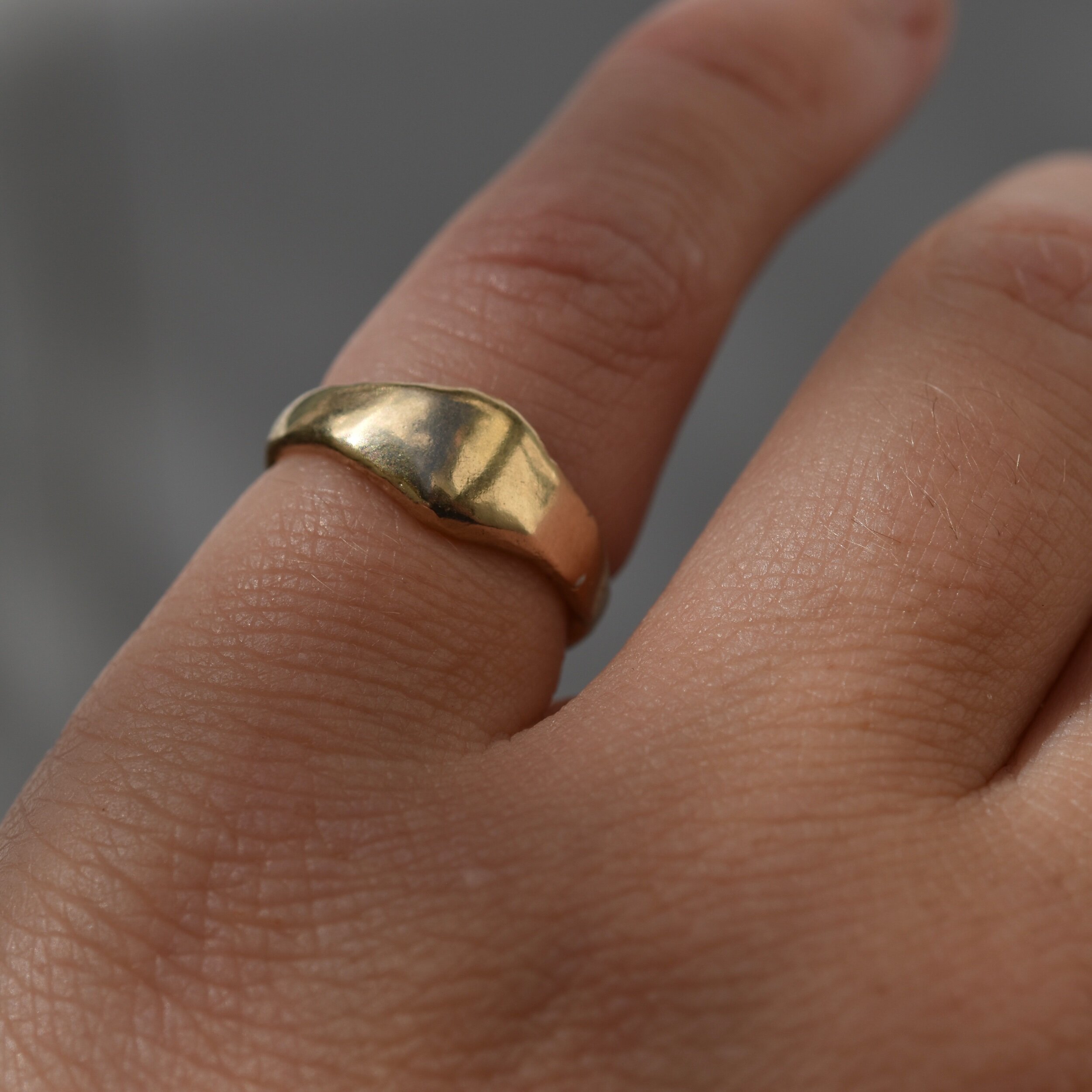 Erin Cox Molten 9ct yellow gold signet pinky ring designer handmade handcrafted jewellery recycled ethically sourced gold Uk Devon local
